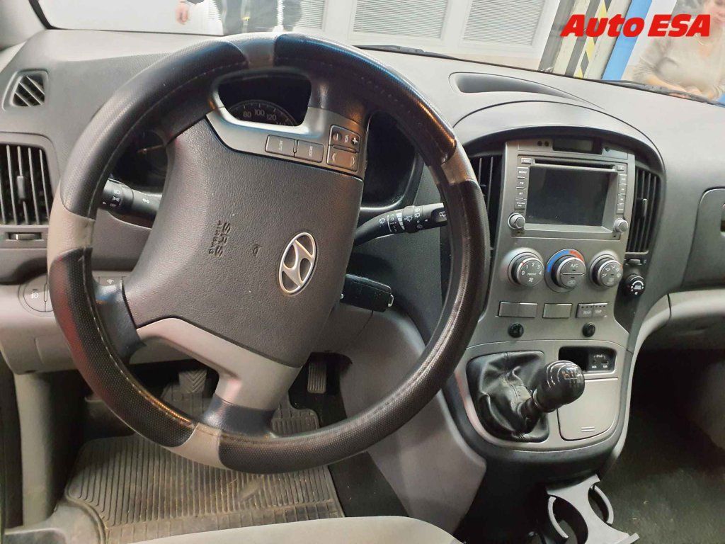 Hyundai H 1, 2.5CRDi 8míst,ČR,Navi - fotka 3