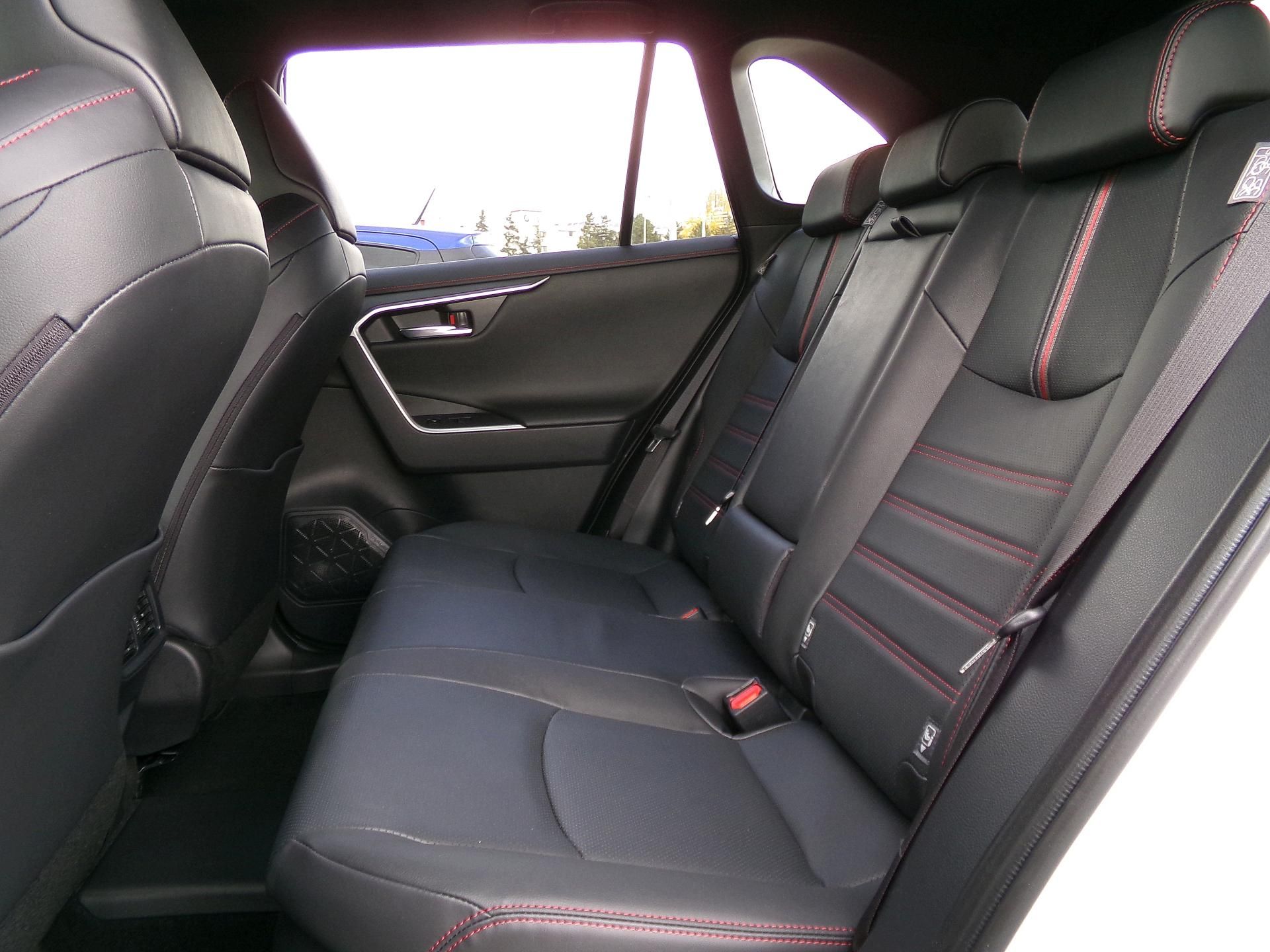 Toyota Rav4, EXECUTIVE JBL 2,5 PHEV 4x4 - fotka 6