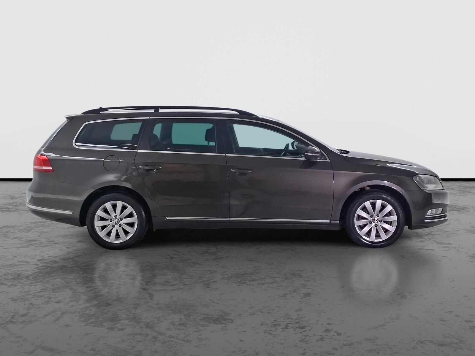 Volkswagen Passat, 1.4 TSI, Comfortline, Navi - fotka 6