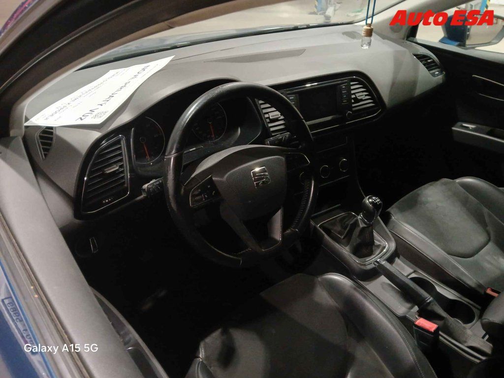 Seat Leon, 1.6 TDi,1.maj - fotka 3