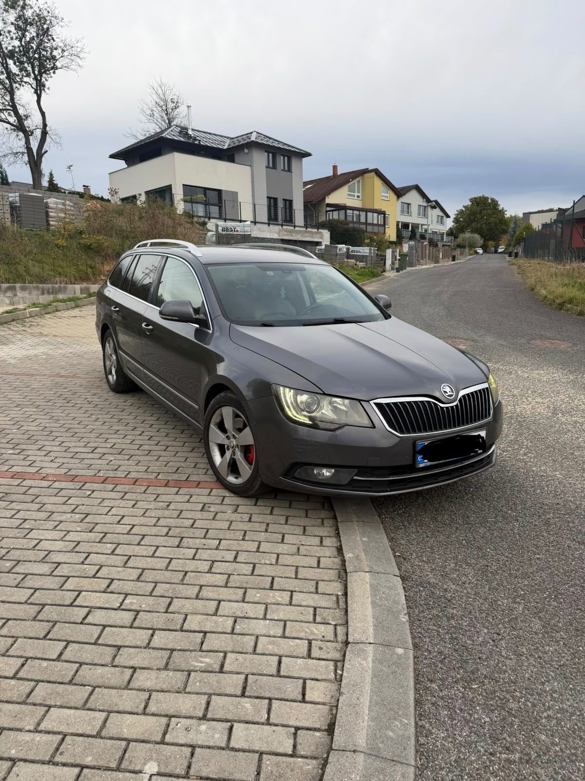 Škoda Superb, 2.0TDi 125kw 4x4 DSG