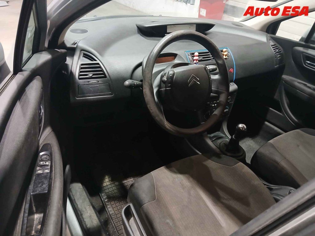 Citroën C4, 1.6 16V - fotka 3
