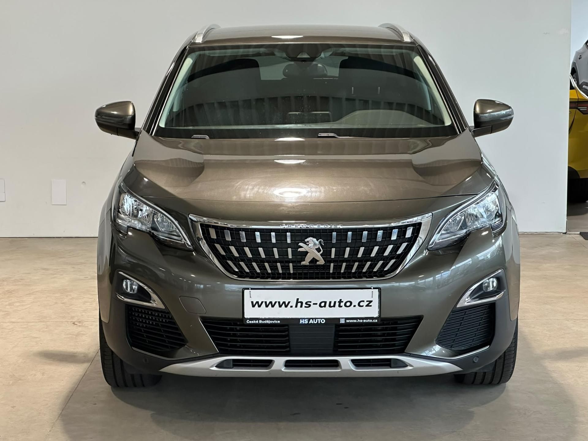 Peugeot 3008, 1.5BlueHDi,Allure,ČR,1.maj. - fotka 2