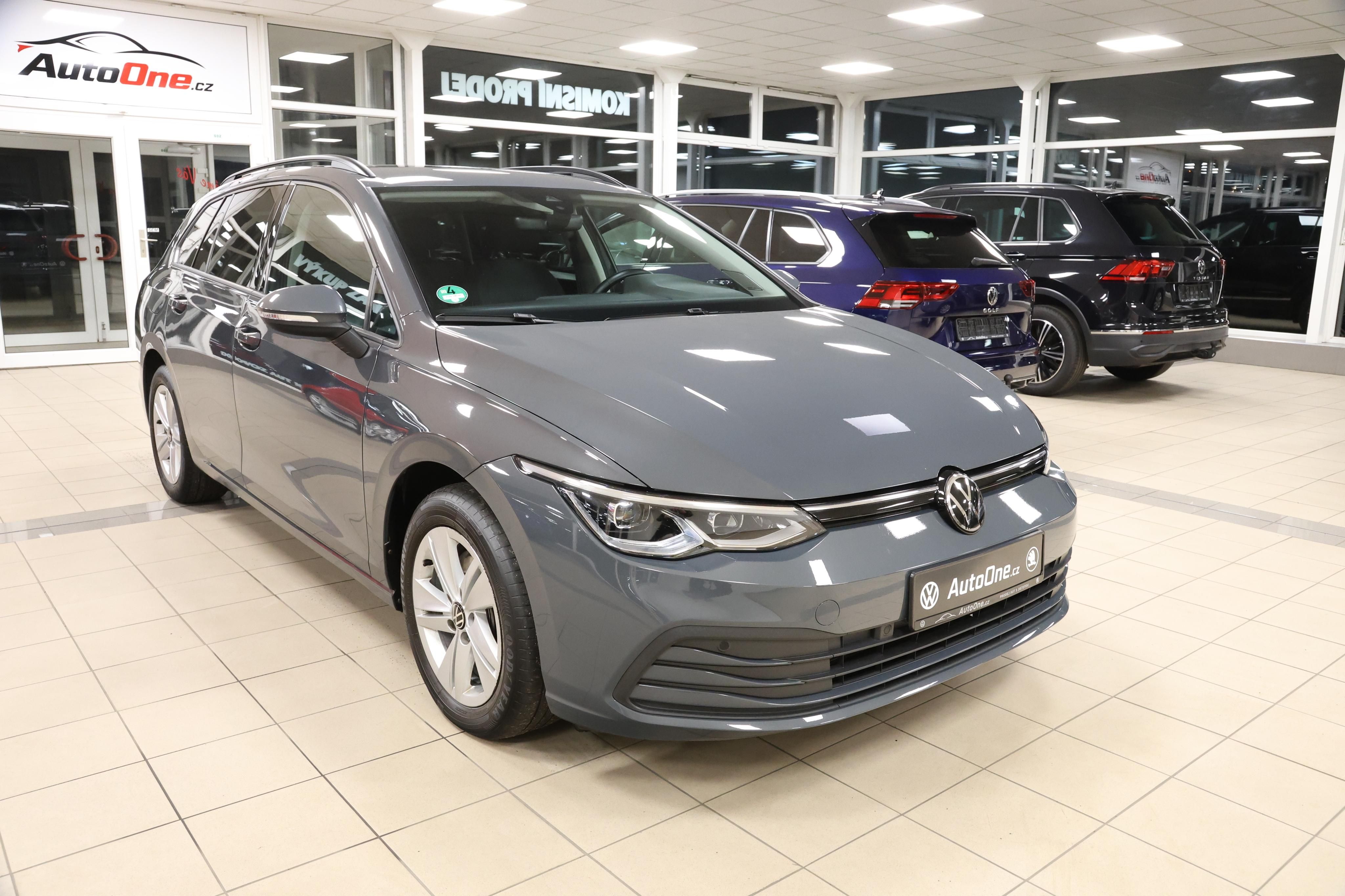 Volkswagen Golf Variant, 2.0TDI DSG Display LED Navi