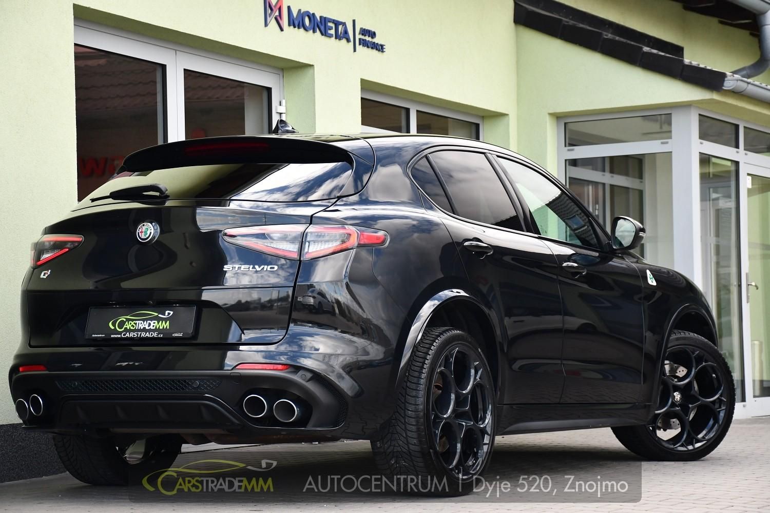 Alfa Romeo Stelvio, 2.9V6 Bi-T.382 kW QUADRIFOGLIO - fotka 5
