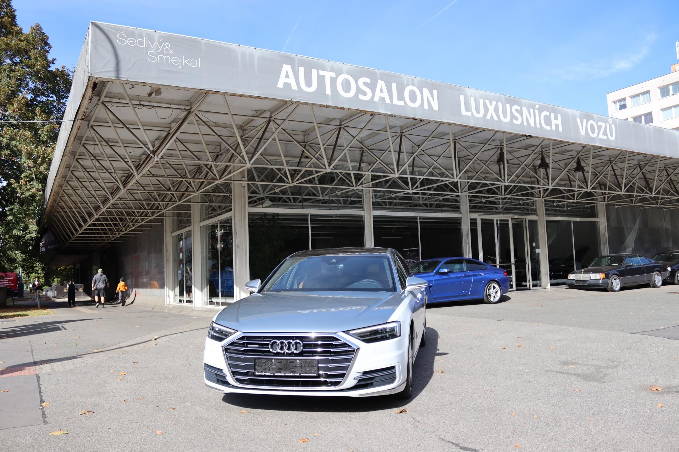 Audi A8 - fotka 2