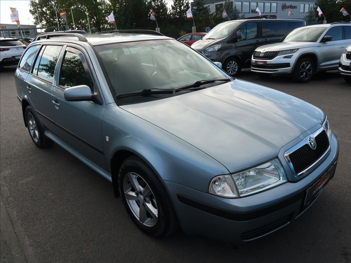 Škoda Octavia, 1,6 MPi,75kW,NovéČR,tažné - fotka 2