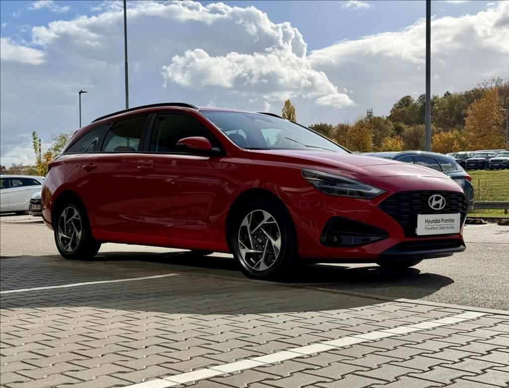 Hyundai i30, 1,5 T DCT  WG FL Family Climat - fotka 4