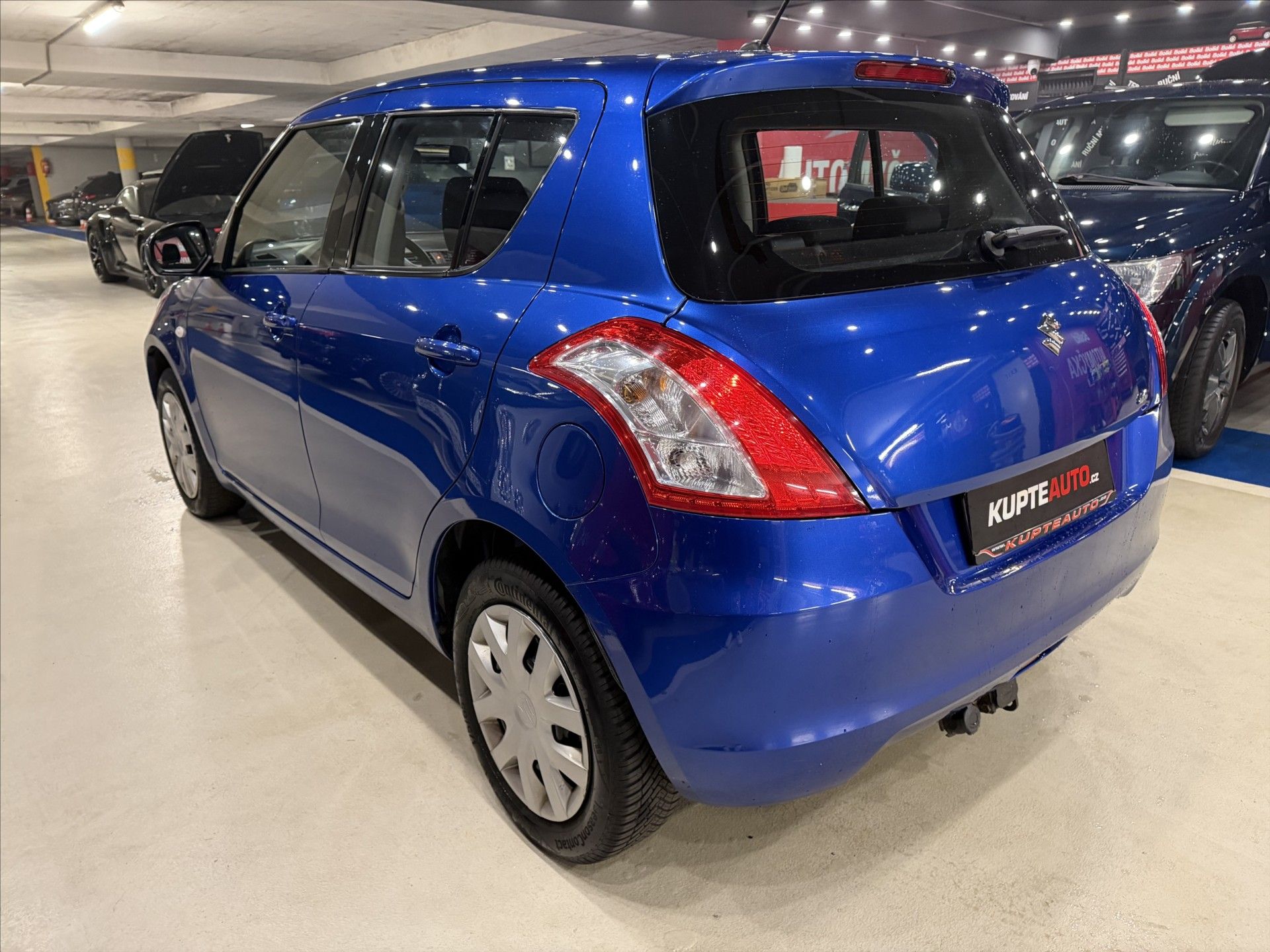 Suzuki Swift, 1,2 i - 4X4 - 80 000km !!! - fotka 4