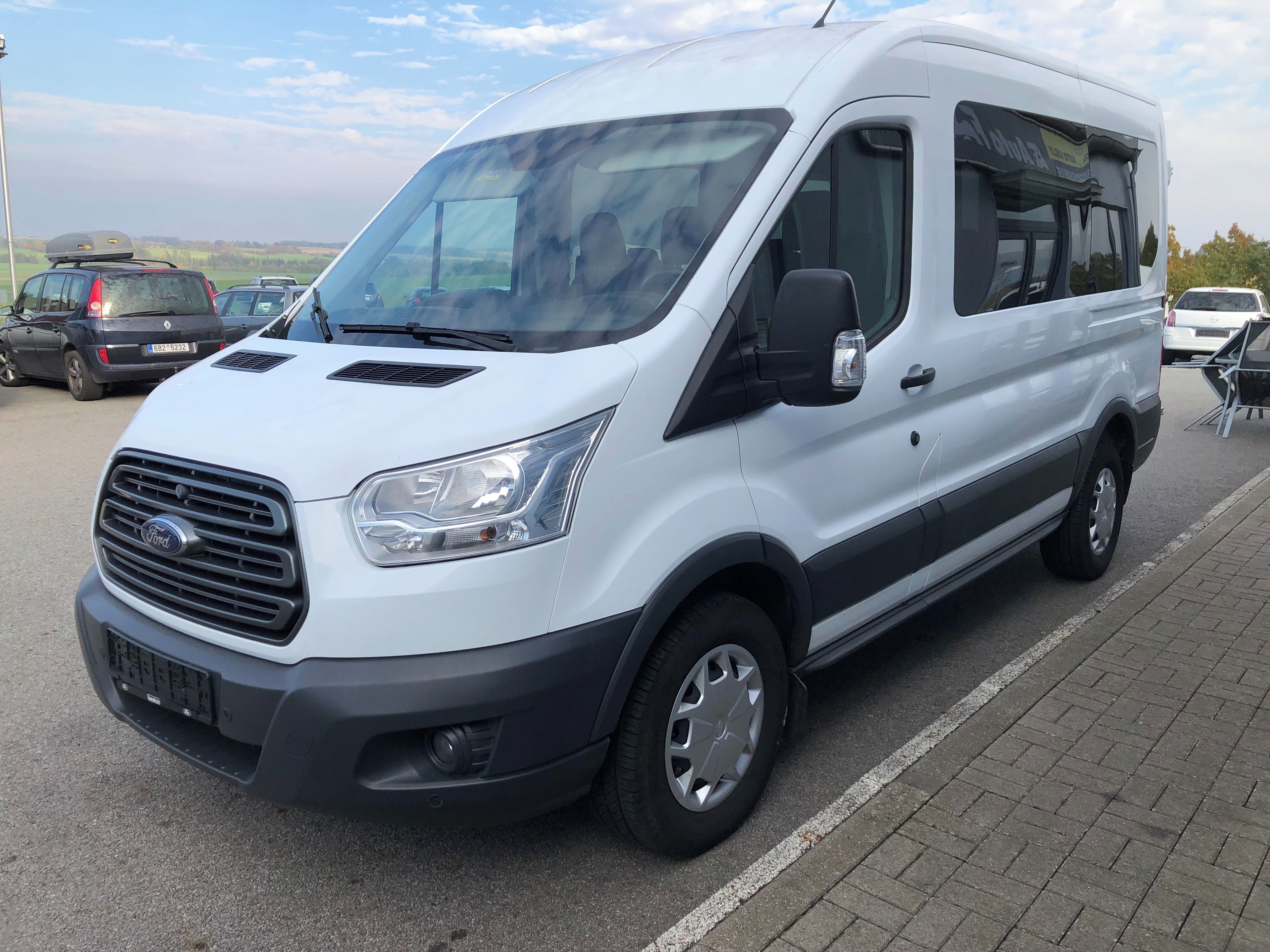 Ford Transit, 2,0TDCI L2H2 9míst - fotka 4