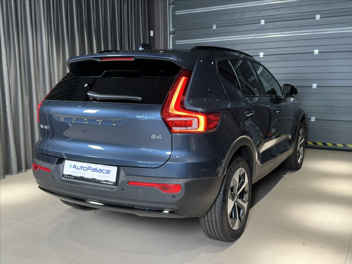 Volvo XC40, 2,0 B4  Ultra - fotka 4