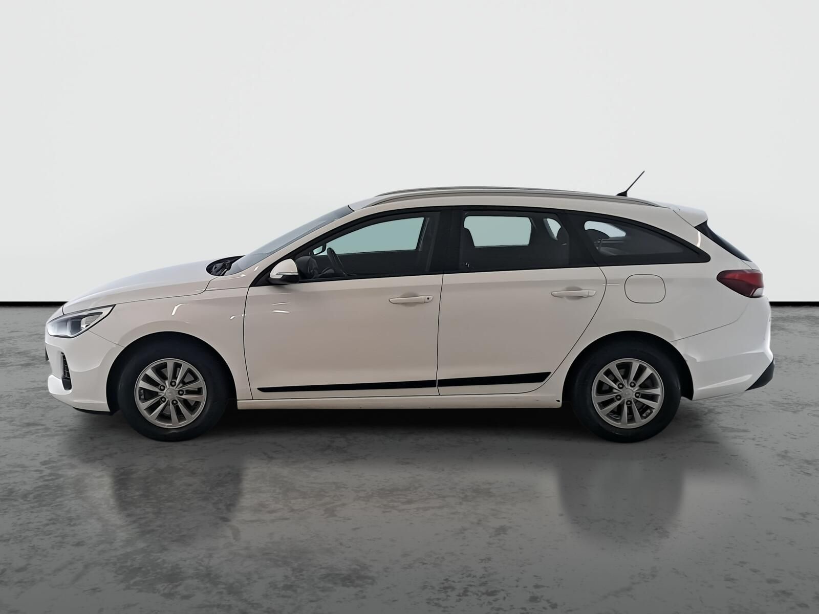Hyundai i30, 1.6 CRDi, Klima, Tempomat - fotka 3