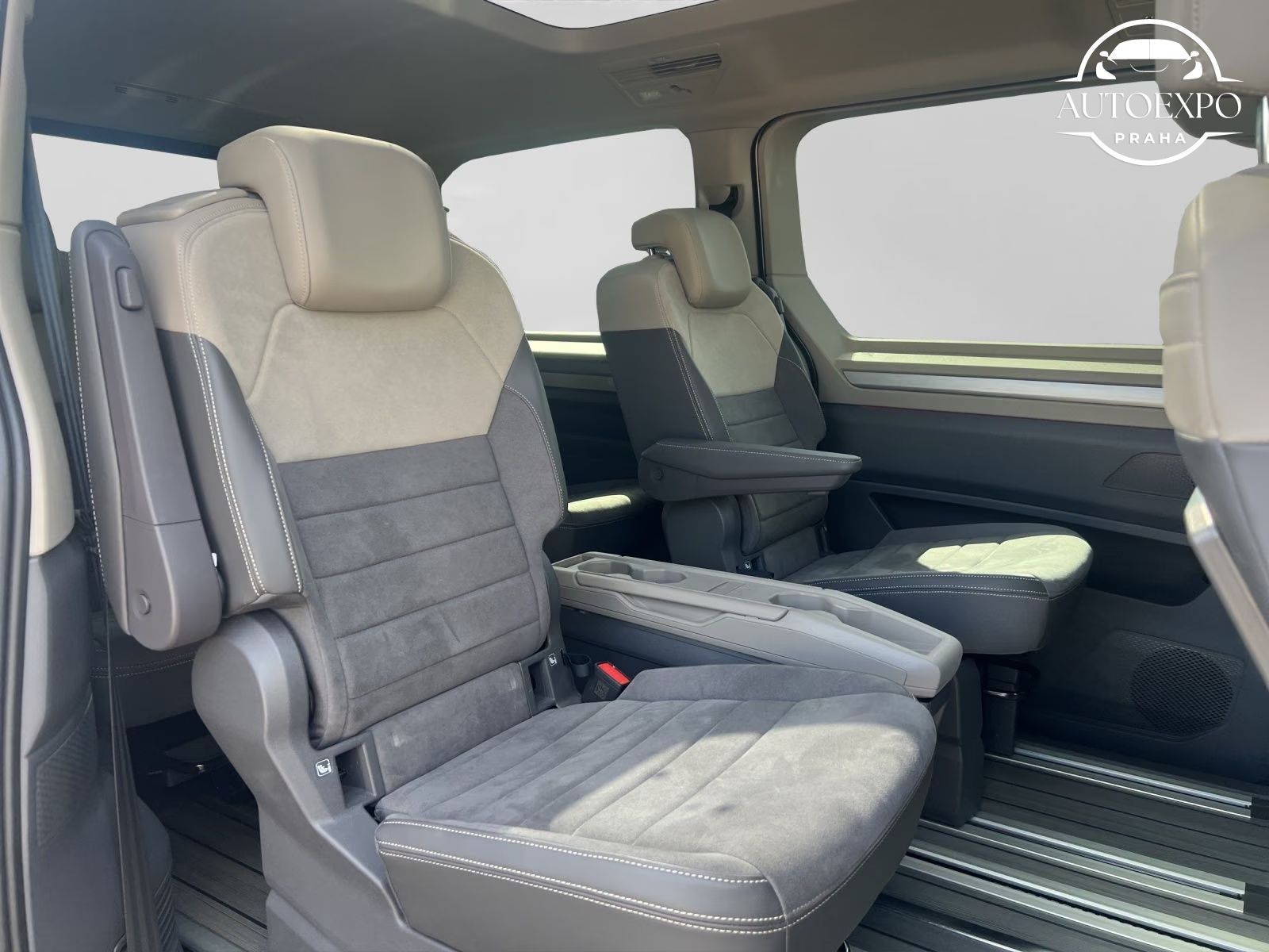 Volkswagen Multivan, HYBRID* ALLRAD *LÜ LONG * - fotka 6