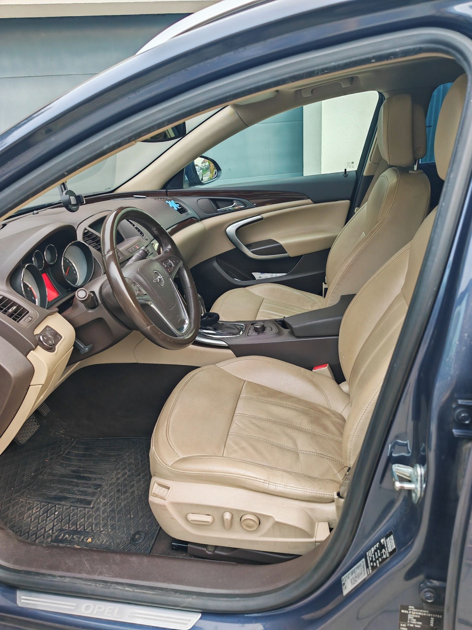 Opel Insignia, 2,0 CDTi - fotka 5