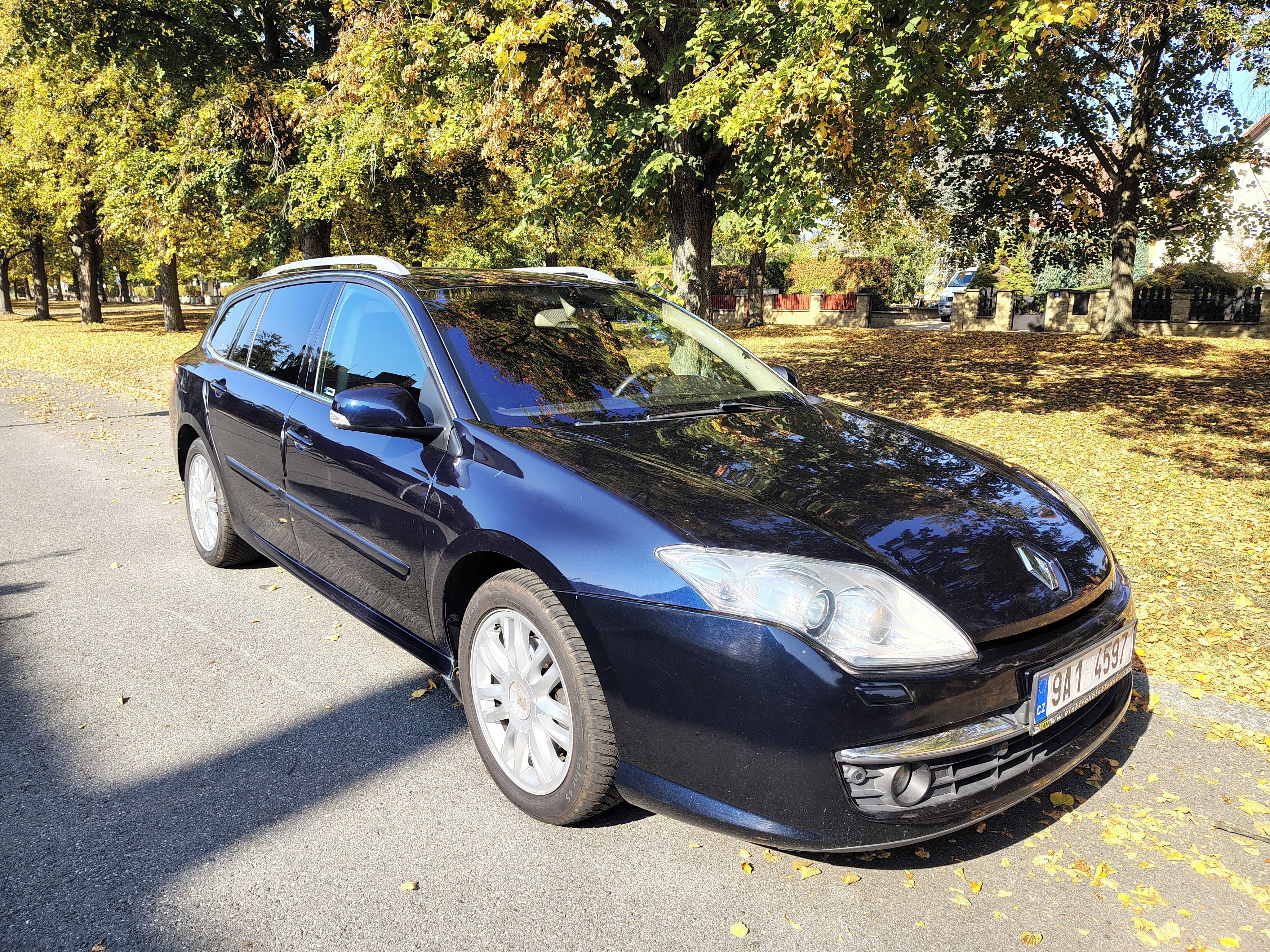 Renault Laguna, III Grandtour 2.0 dCi - fotka 6