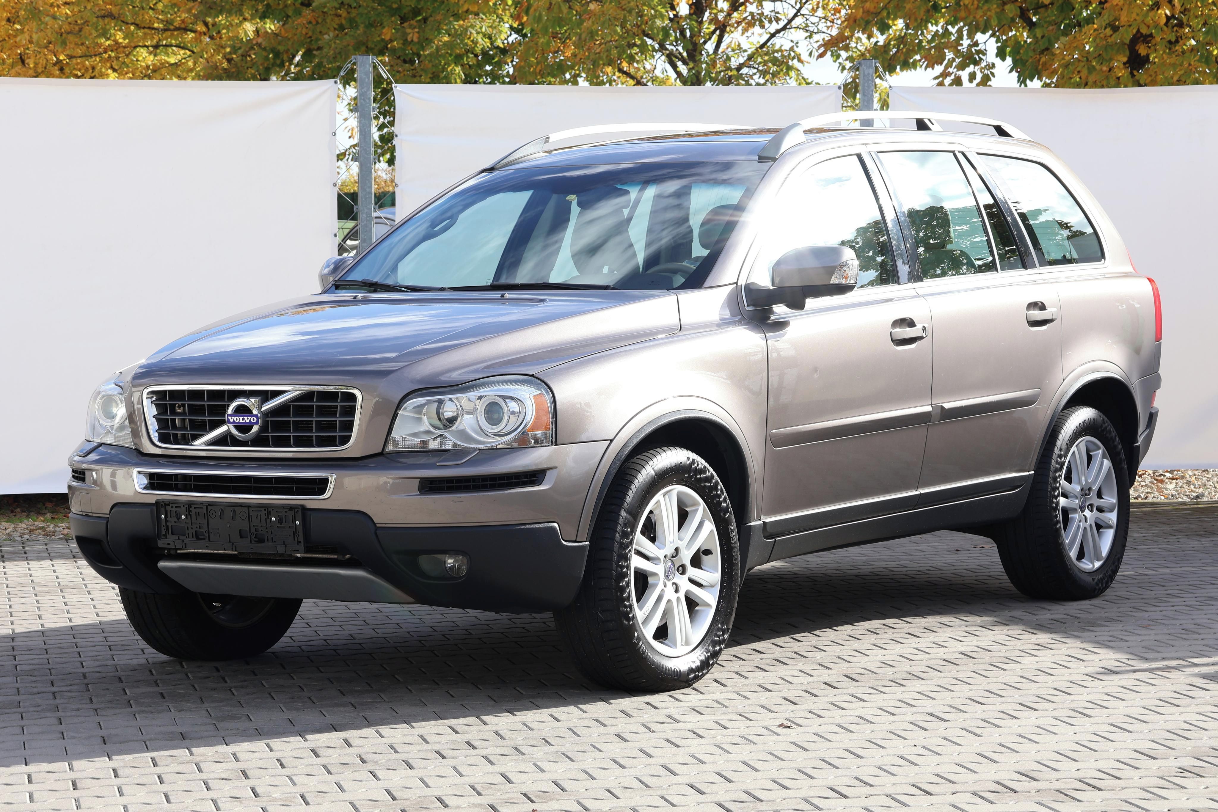 Volvo XC90, 2.4D5*147kW*SUMMUM*7Míst*