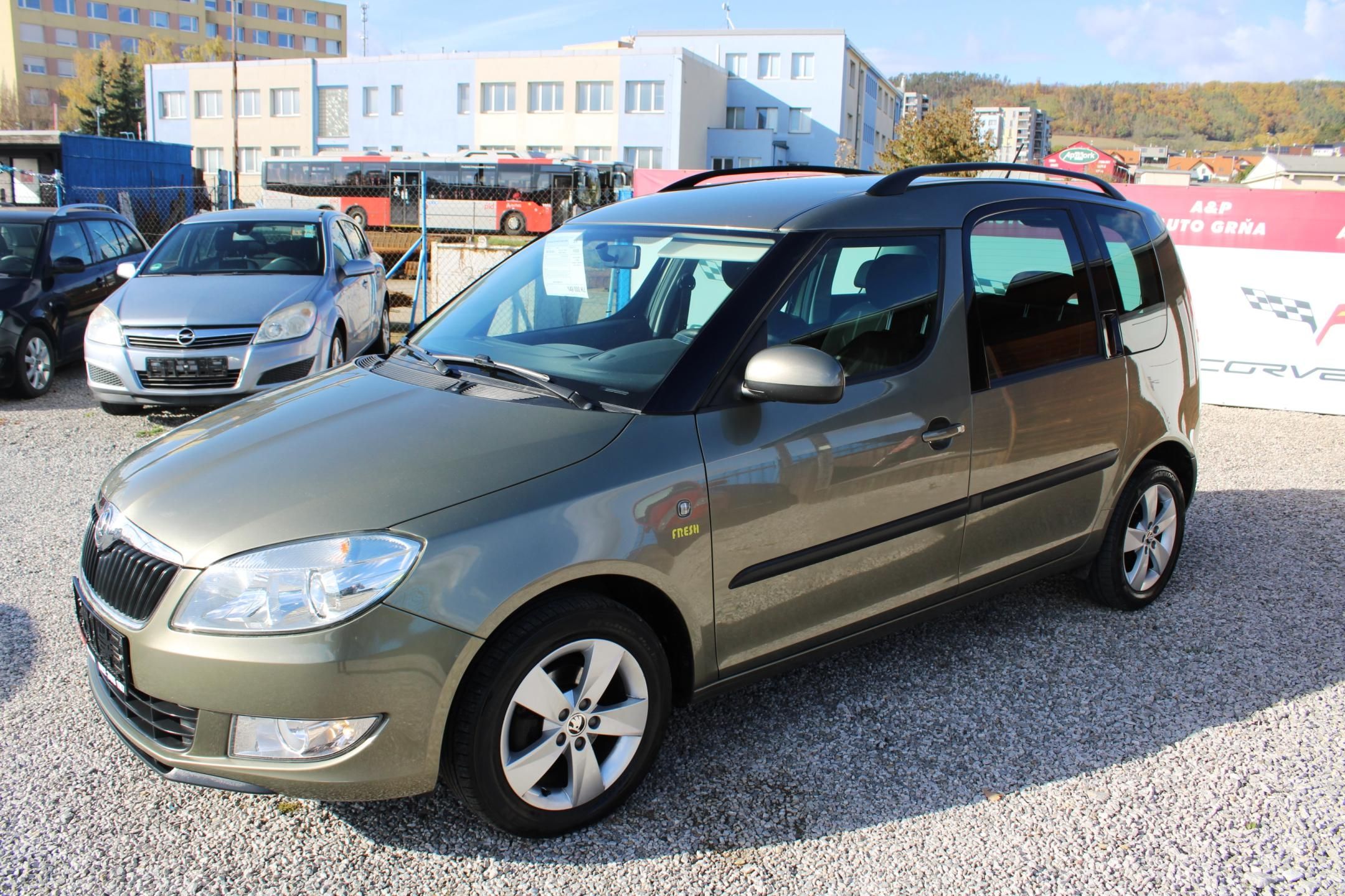 Škoda Roomster, 1,2TSI 1.MAJITEL KLIMA EL.OKNA - fotka 3