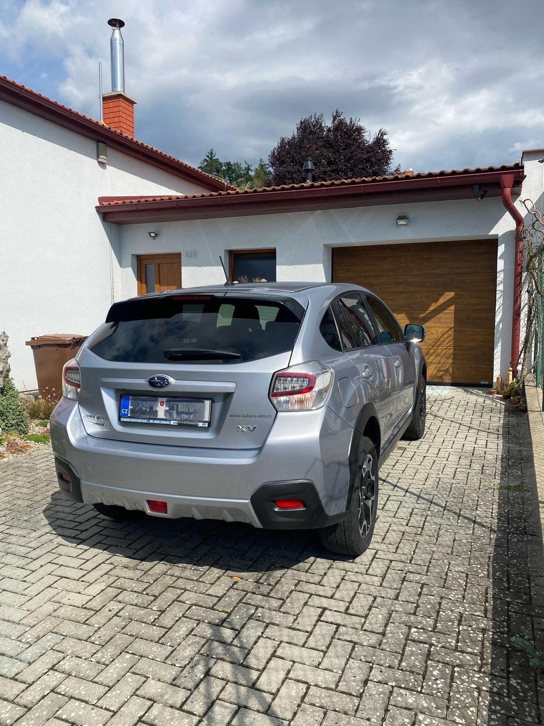 Subaru XV, 2.01l, servisováno - fotka 3