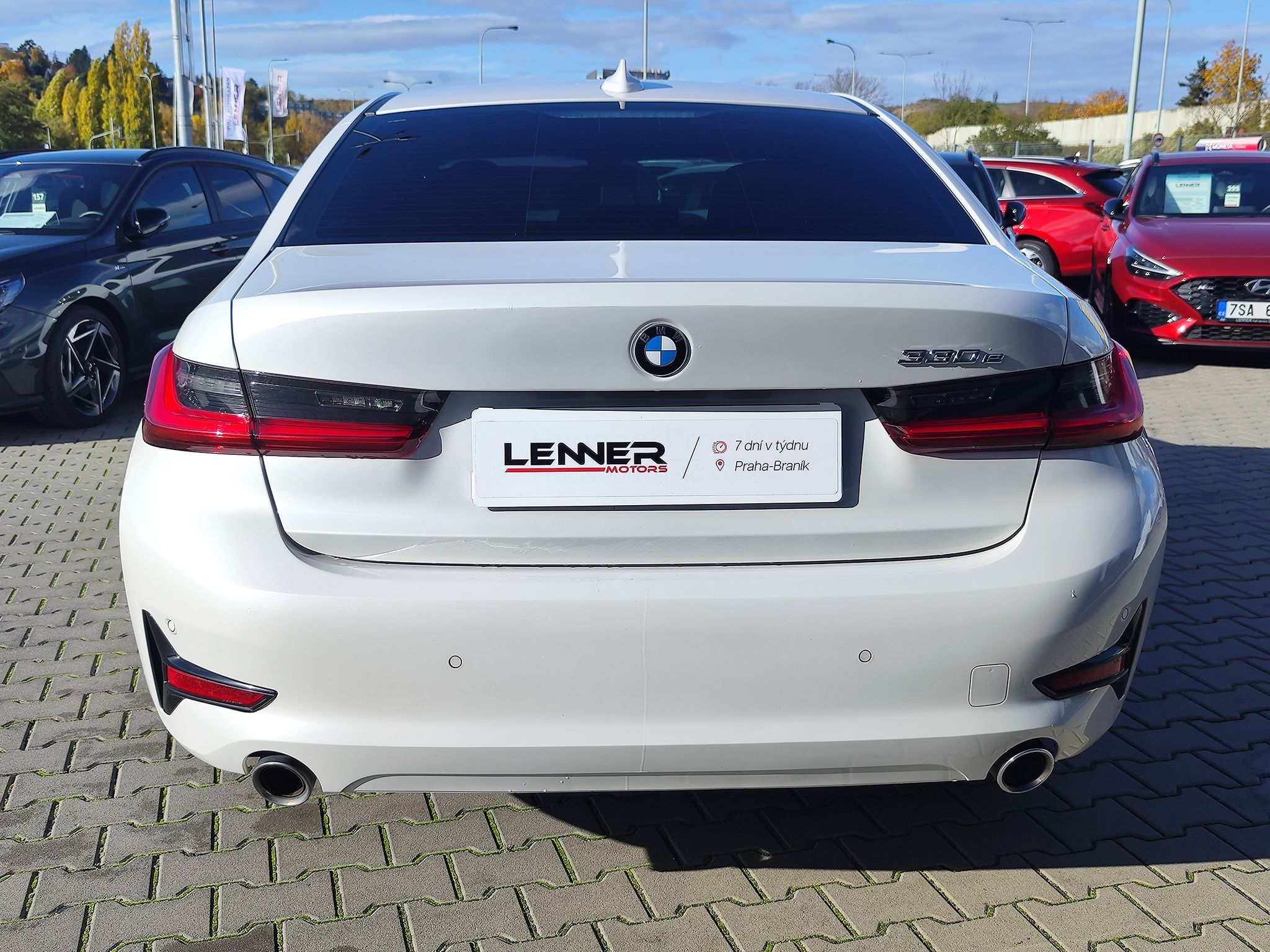 BMW Řada 3, E330/215kW Sportline AT PHEV - fotka 6