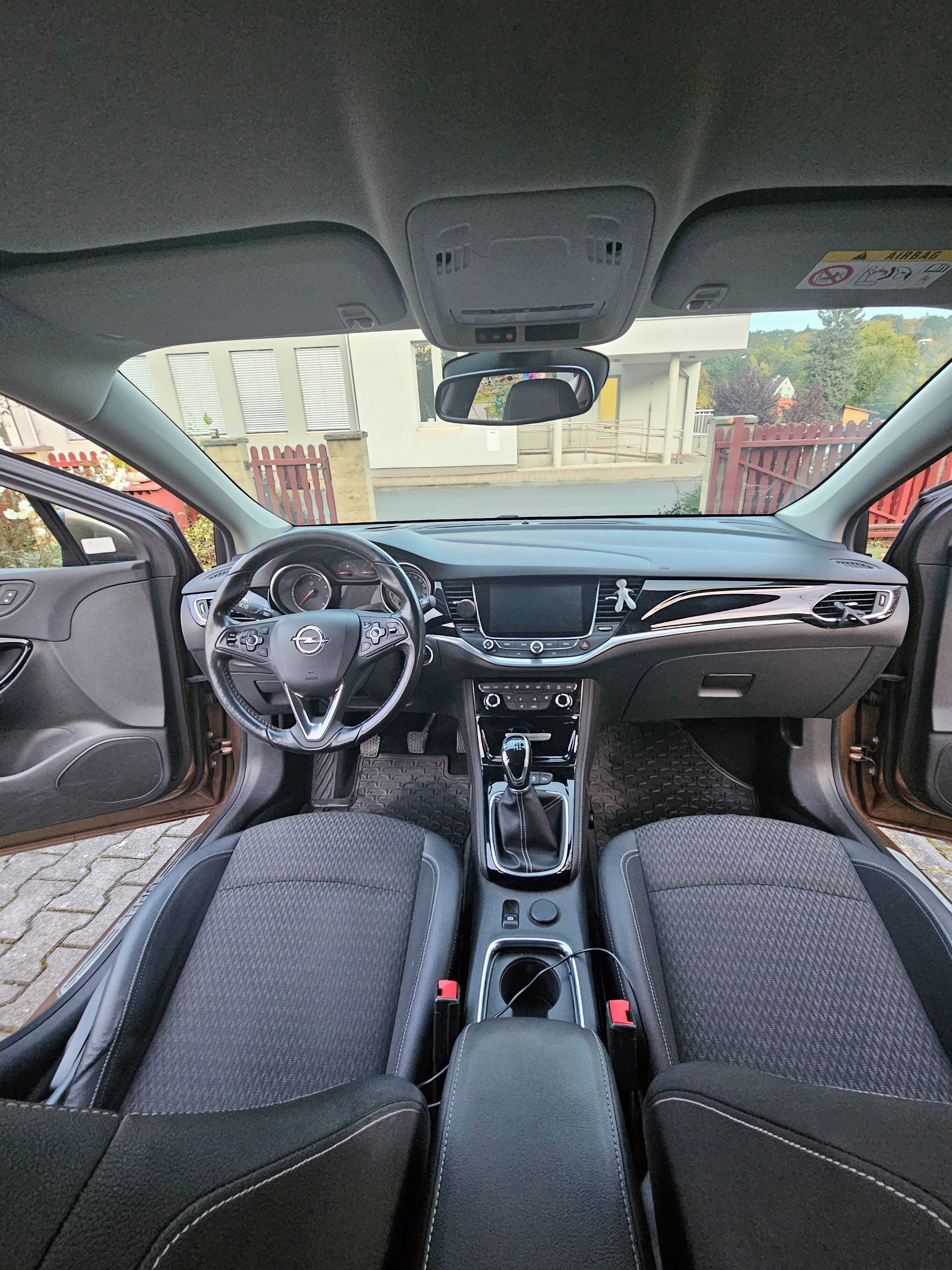 Opel Astra, Opel Astra K 1.4 Turbo 110 kW - fotka 5