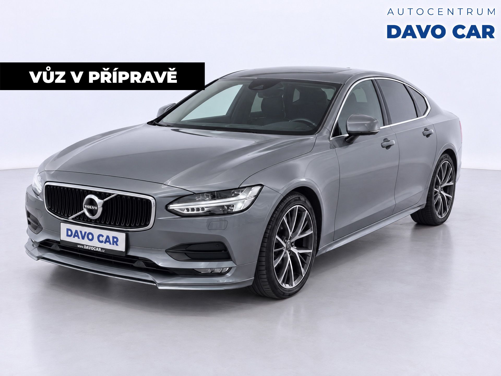 Volvo S90, 2,0 T4 Drive-Momentum Pro Auto
