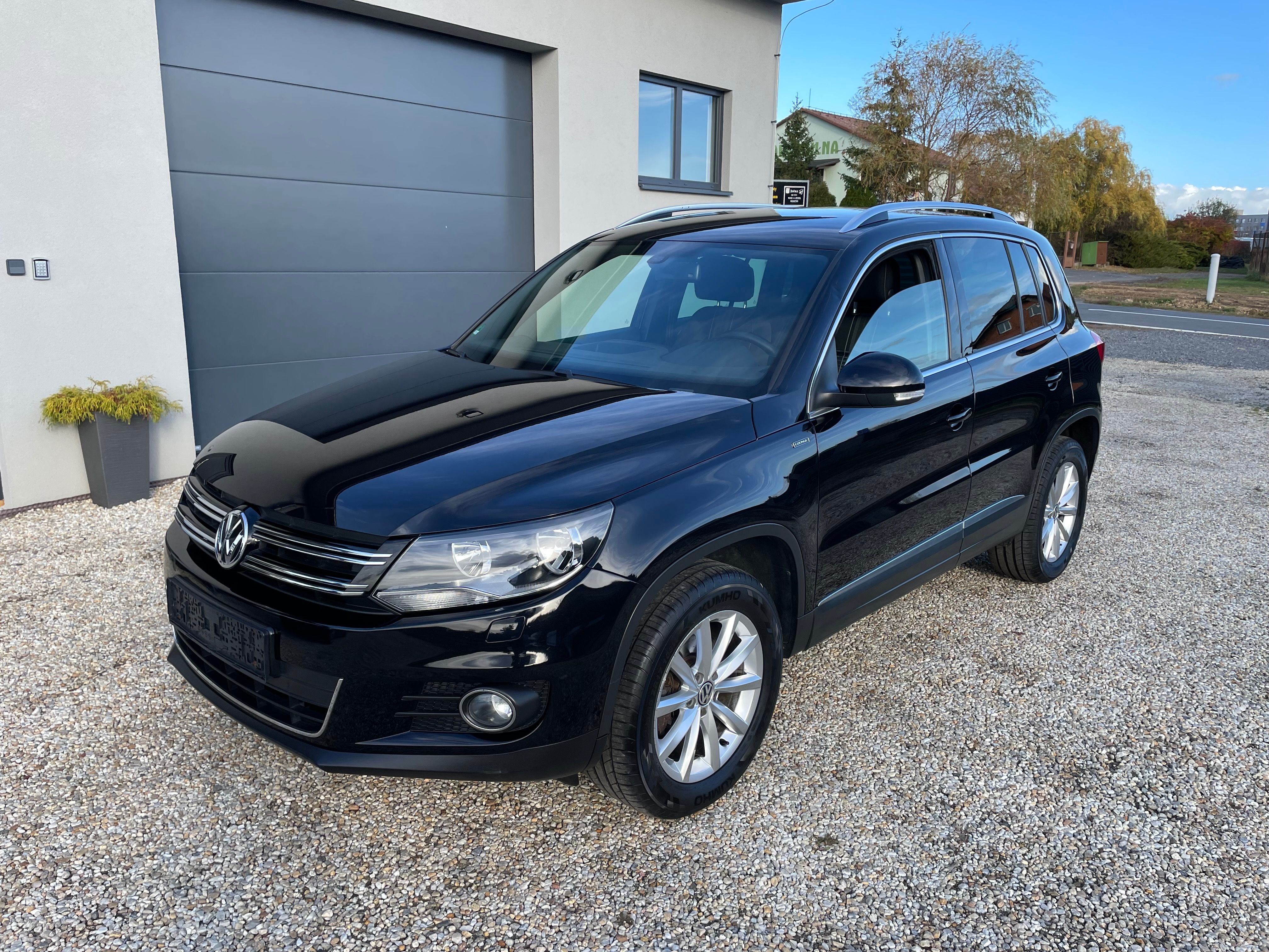 Volkswagen Tiguan, 4 MOTION POUZE NAJETO 100TKM