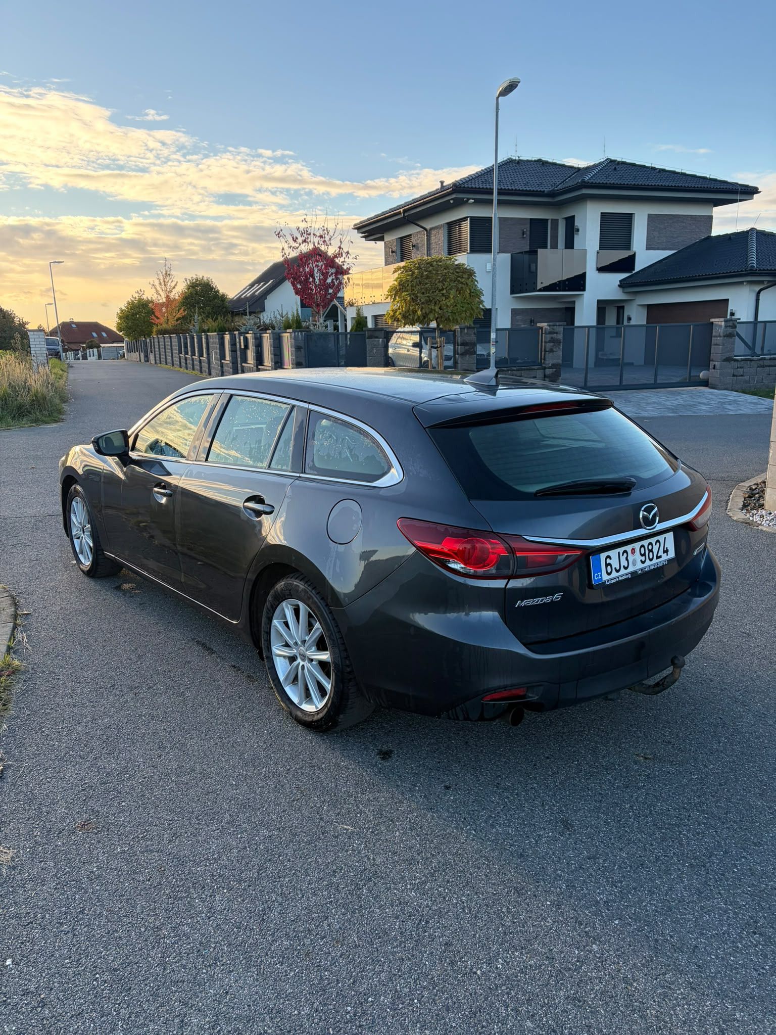 Mazda 6, 2.2 SKYACTIV-D 110 kW - fotka 2