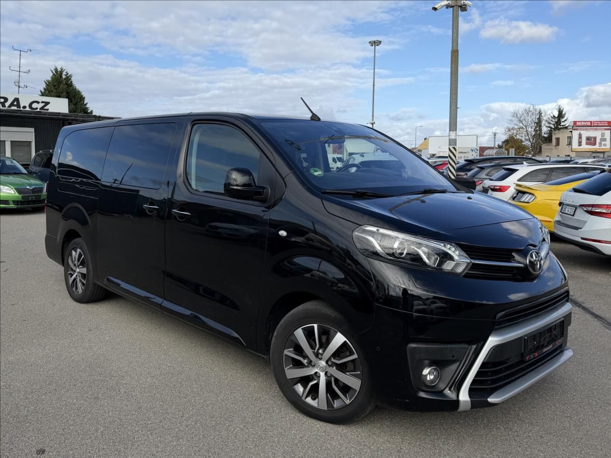 Toyota Proace Verso, 2,0 D-4D L2 Aut. 8 míst VIP - fotka 2