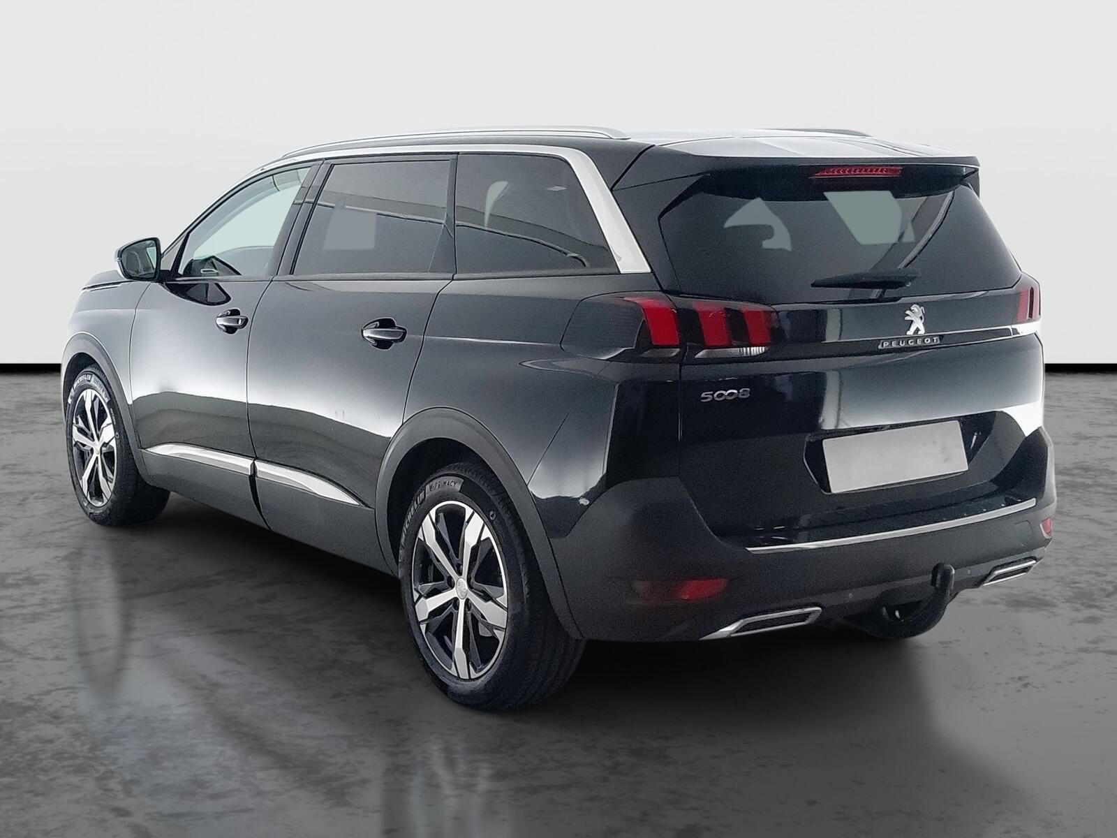 Peugeot 5008, 1.5 BlueHDi, 7 míst, Kůže - fotka 4