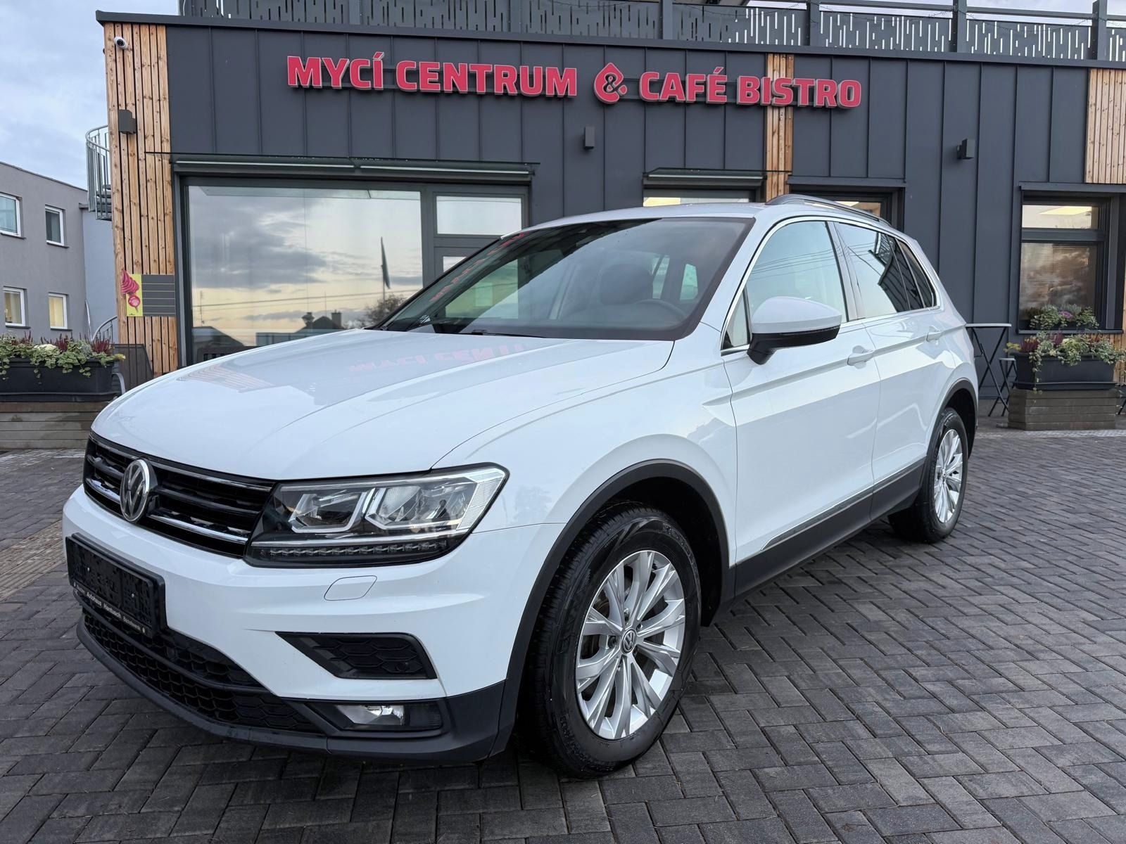 Volkswagen Tiguan, 2.0tdi110kw 4x4 DSG rozvodyLED