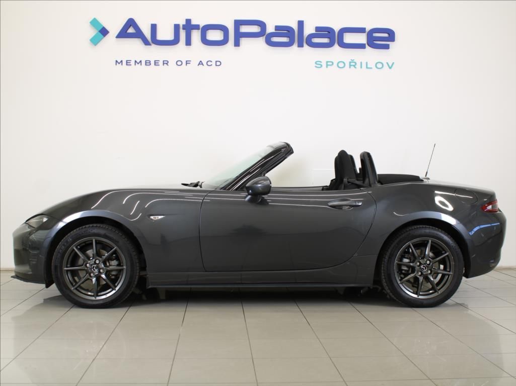 Mazda MX-5, 1,5 G130 1.majitel ČR 66tkm. - fotka 5