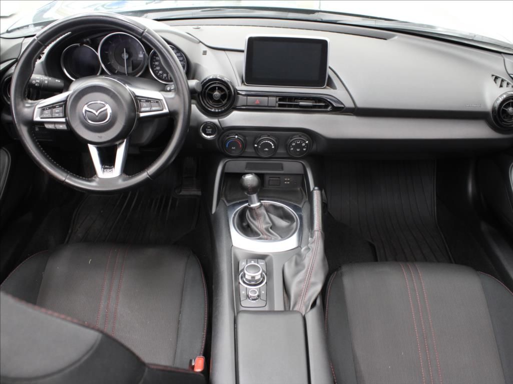 Mazda MX-5, 1,5 G130 1.majitel ČR 66tkm. - fotka 6