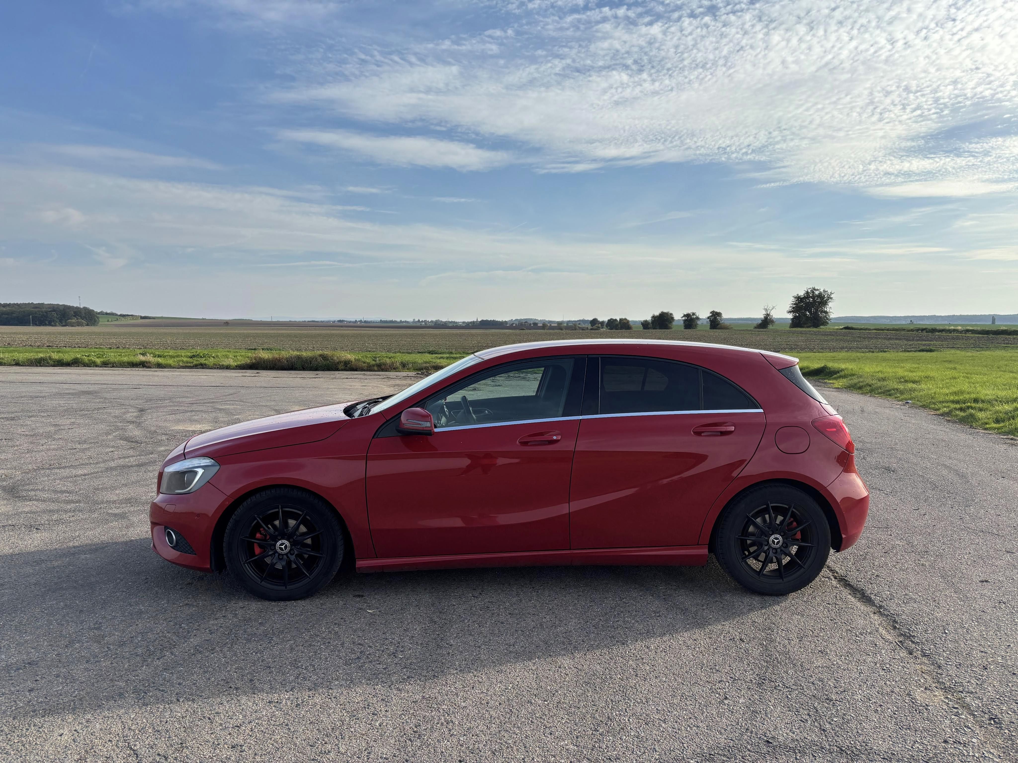 Mercedes-Benz Třídy A, Mercedes - Benz A180 CDI - fotka 2