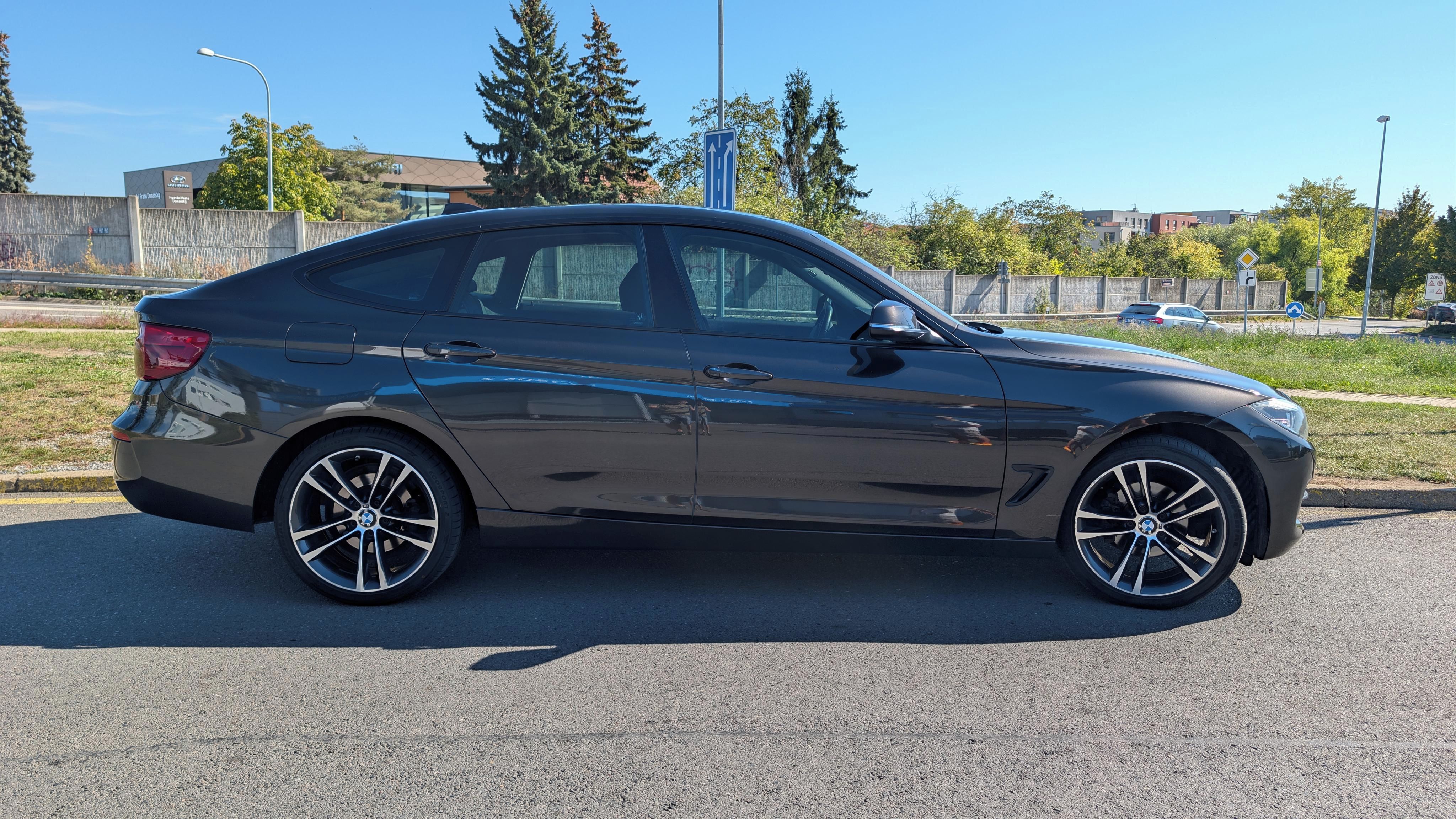 BMW Řada 3, 320i, Manual, Leder, B48B20A - fotka 3