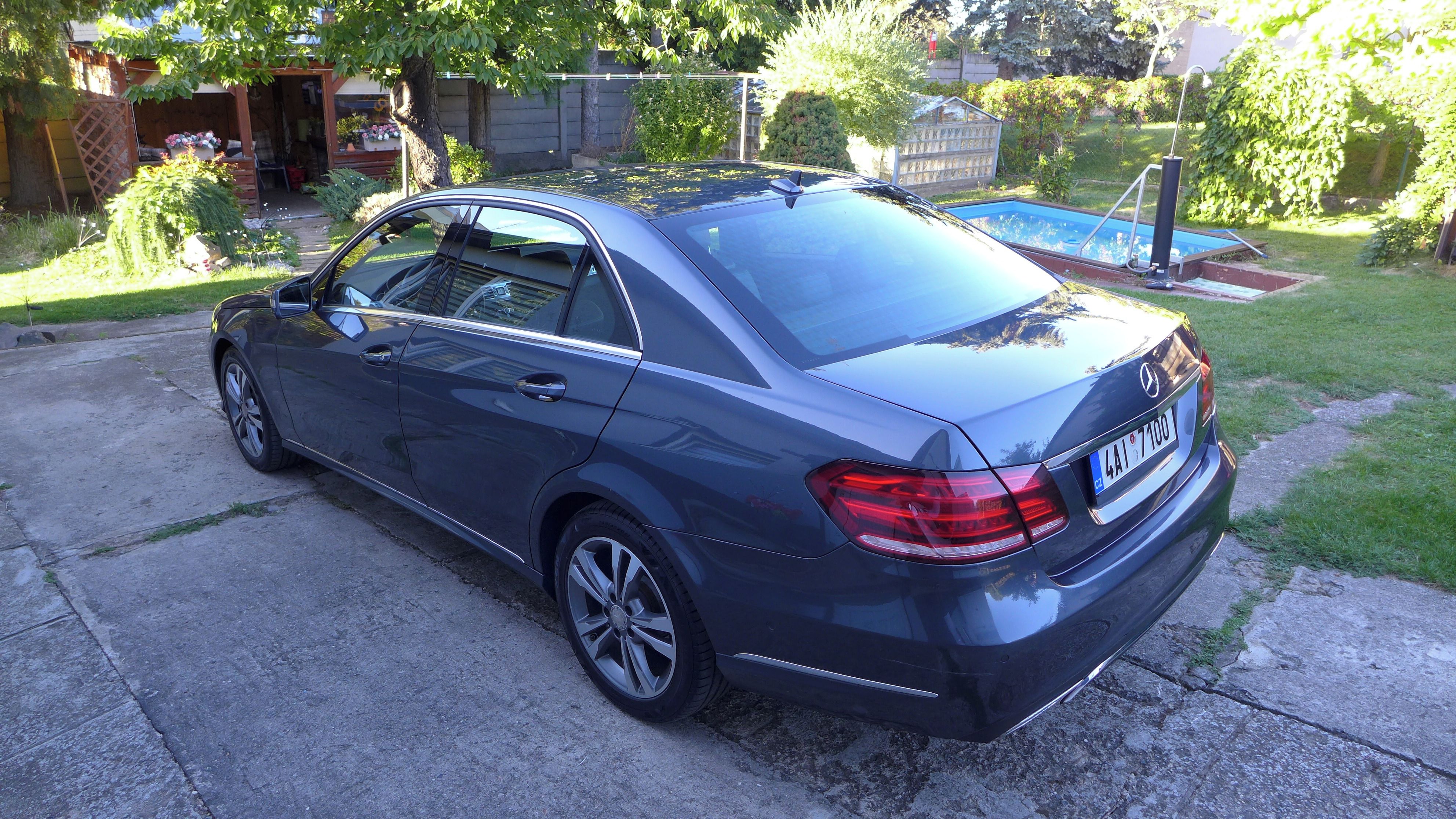 Mercedes-Benz Třídy E, 220Cdi, W212 - fotka 3