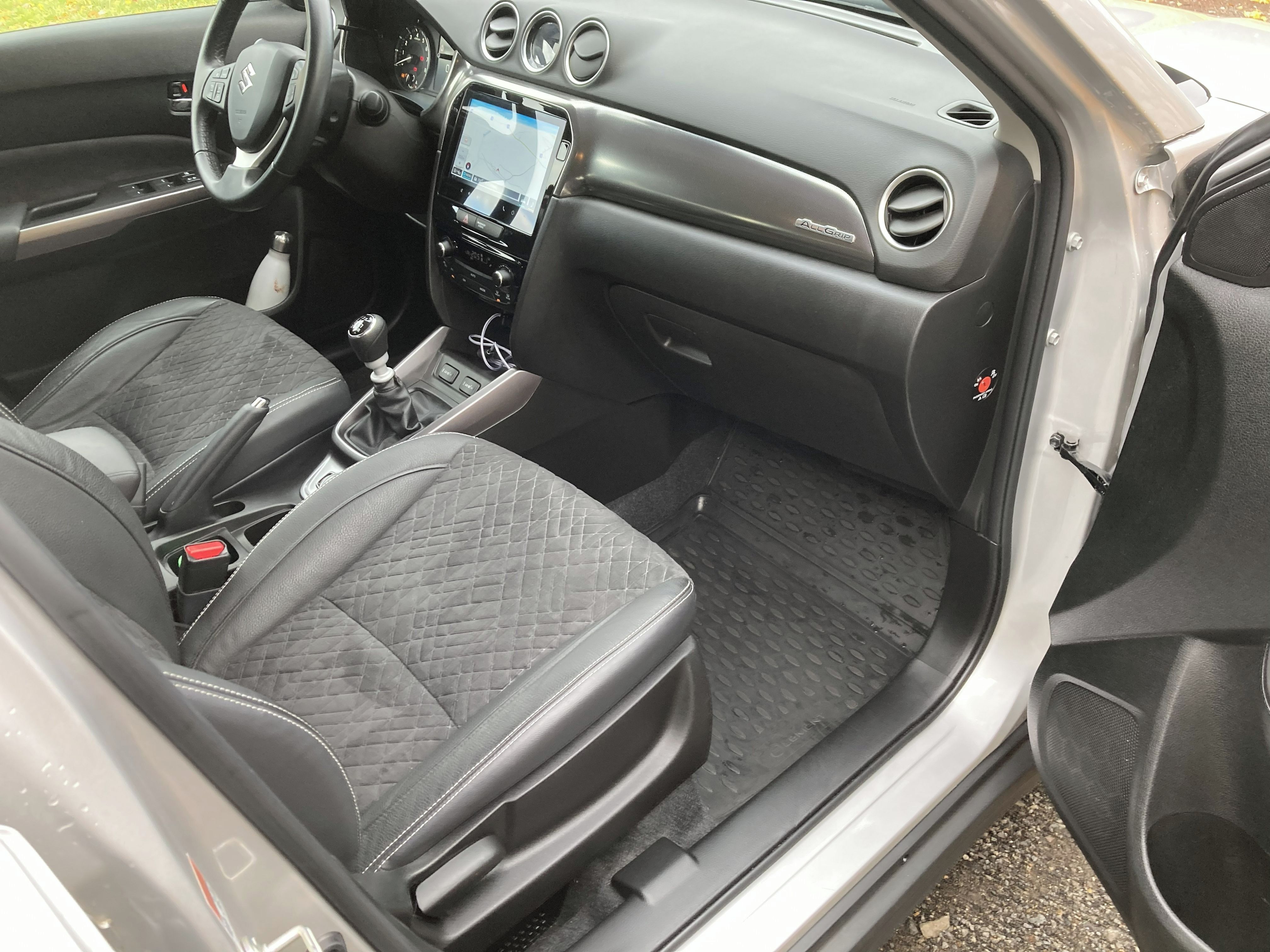 Suzuki Vitara, 4x4 allgrip, Elegance - fotka 6