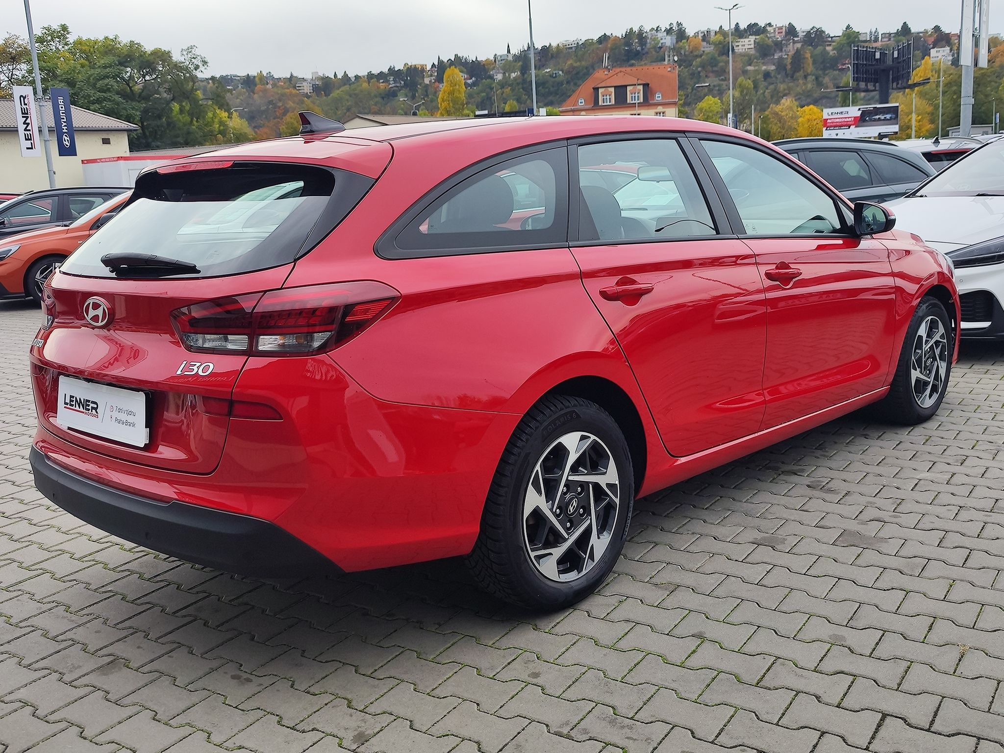 Hyundai i30, 1.5T-GDI/103kW Comfort 16" DCT - fotka 5