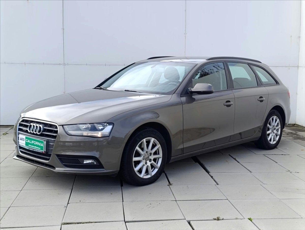 Audi A4, 1,8 TFSi Quattro Navi Tempomat