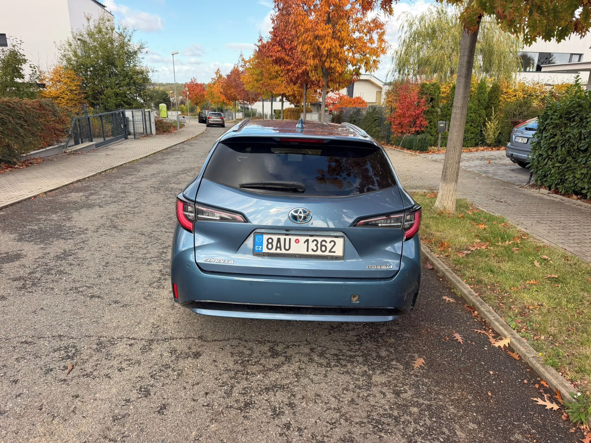 Toyota Corolla, 1.8. Hybrid Comfort - fotka 4