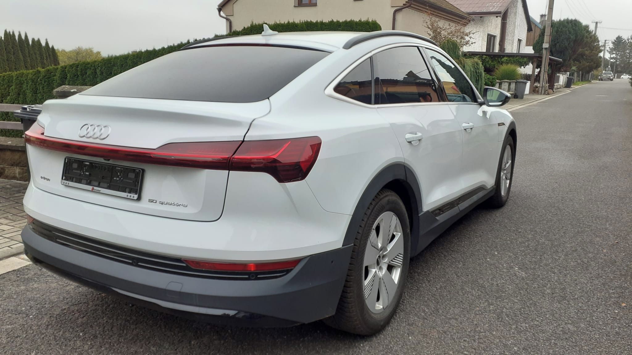 Audi e-tron, Audi e-tron,50,Sportback,SoH96 - fotka 4