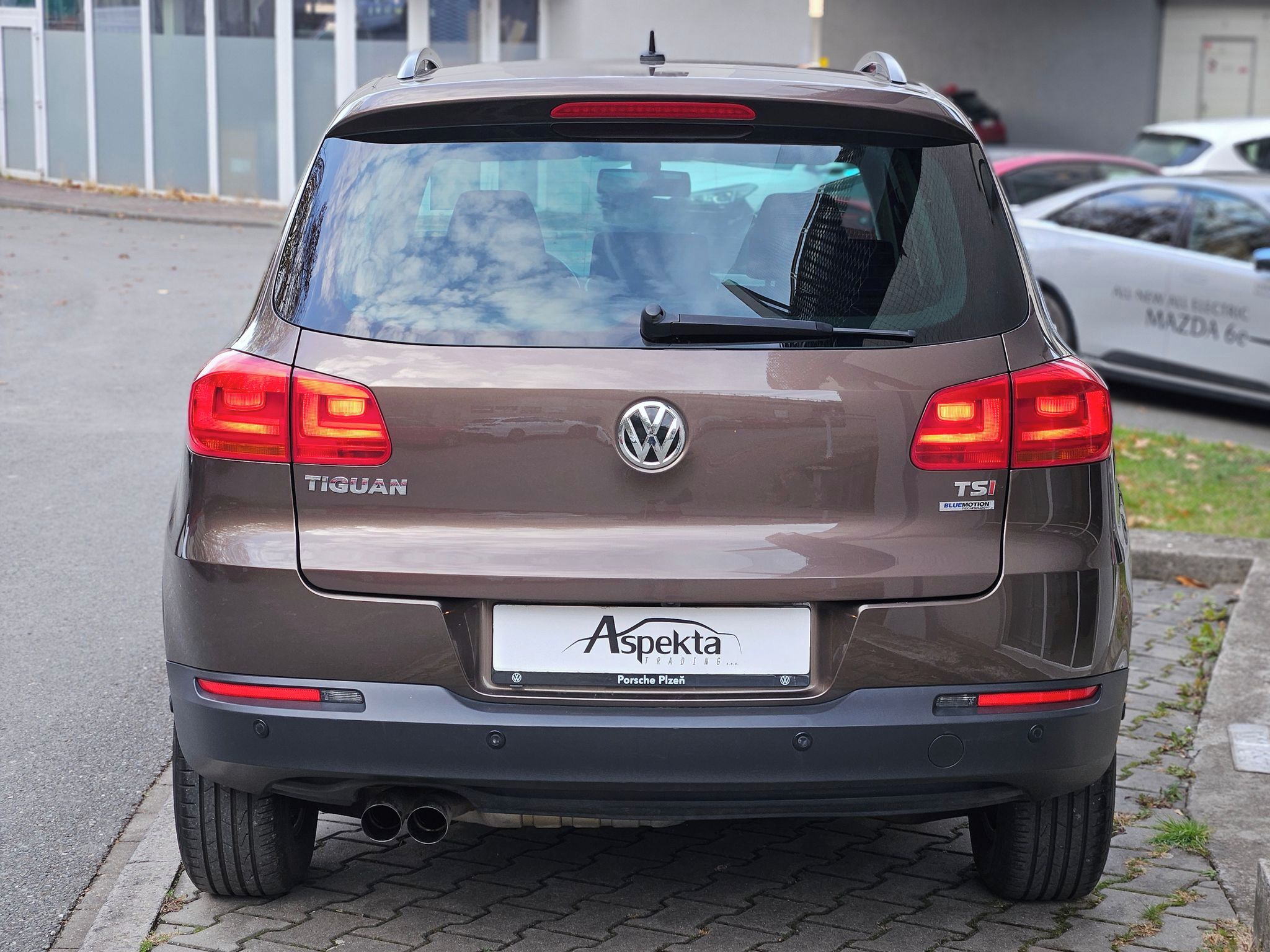 Volkswagen Tiguan, 1,4 TSi, ČR, 1.maj, serv.kn. - fotka 4