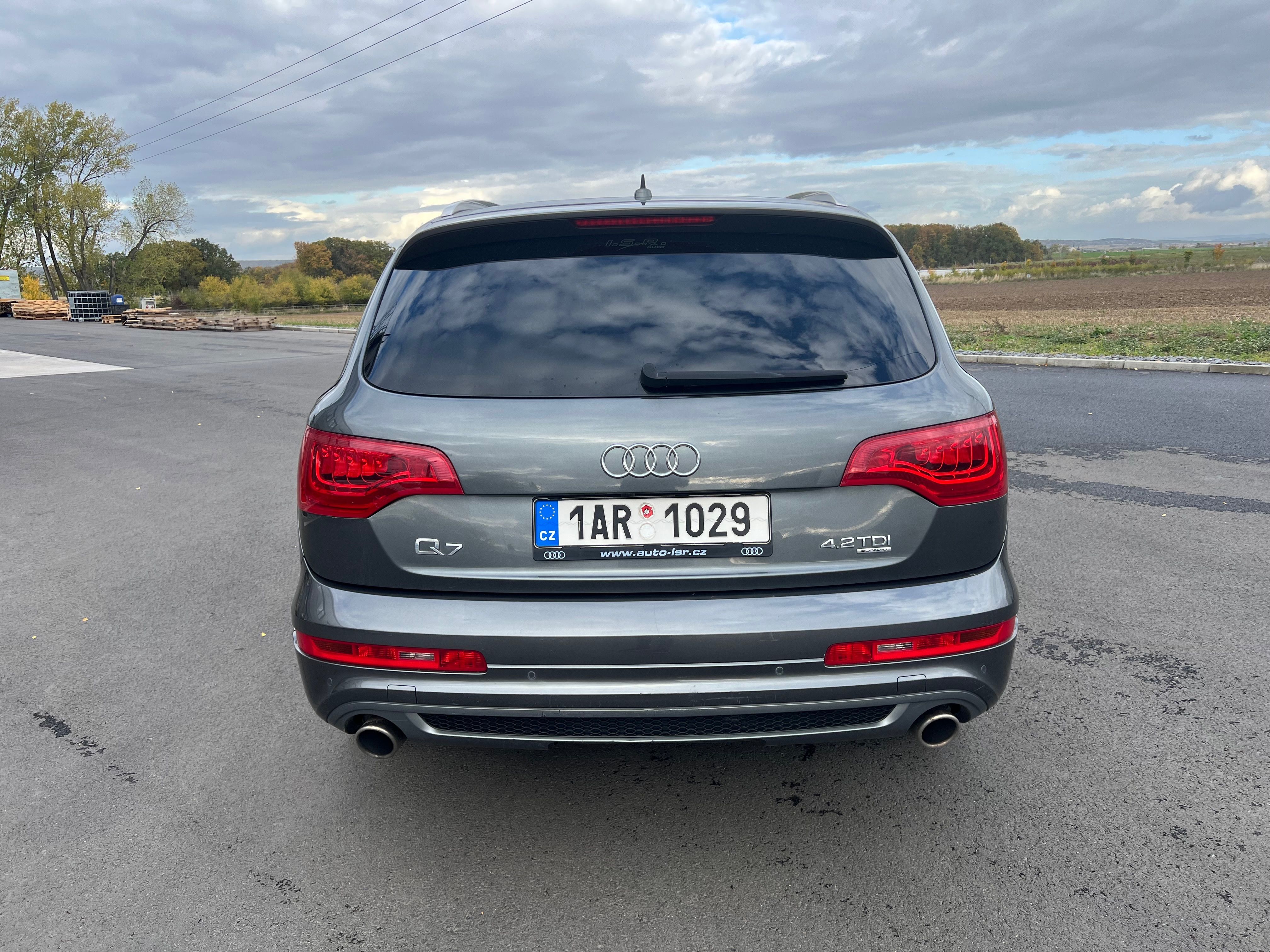 Audi Q7, Audi Q7 4,2TDI 250kw S-line - fotka 3