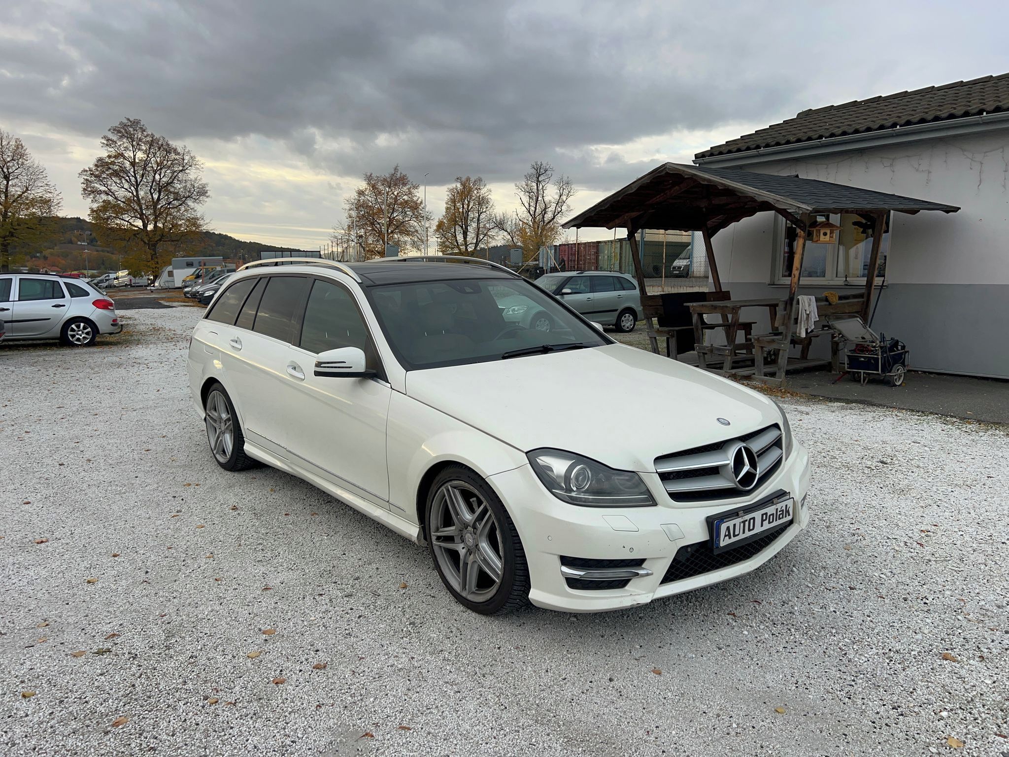 Mercedes-Benz Třídy C, AMG LINE 3.0 CDI 4MATIC - fotka 3