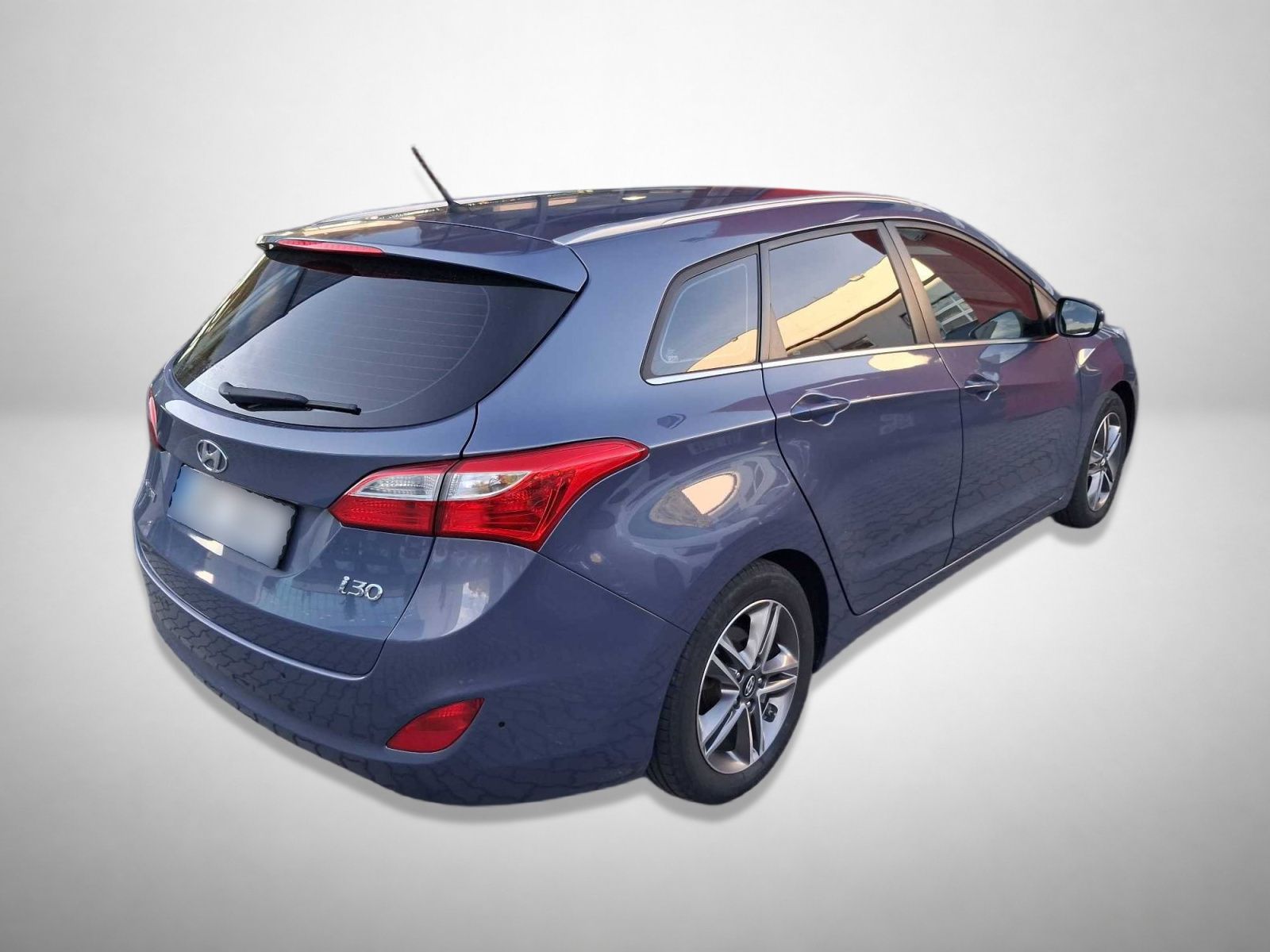 Hyundai i30, 1.6 GDI, Serv.kniha, Klima - fotka 2