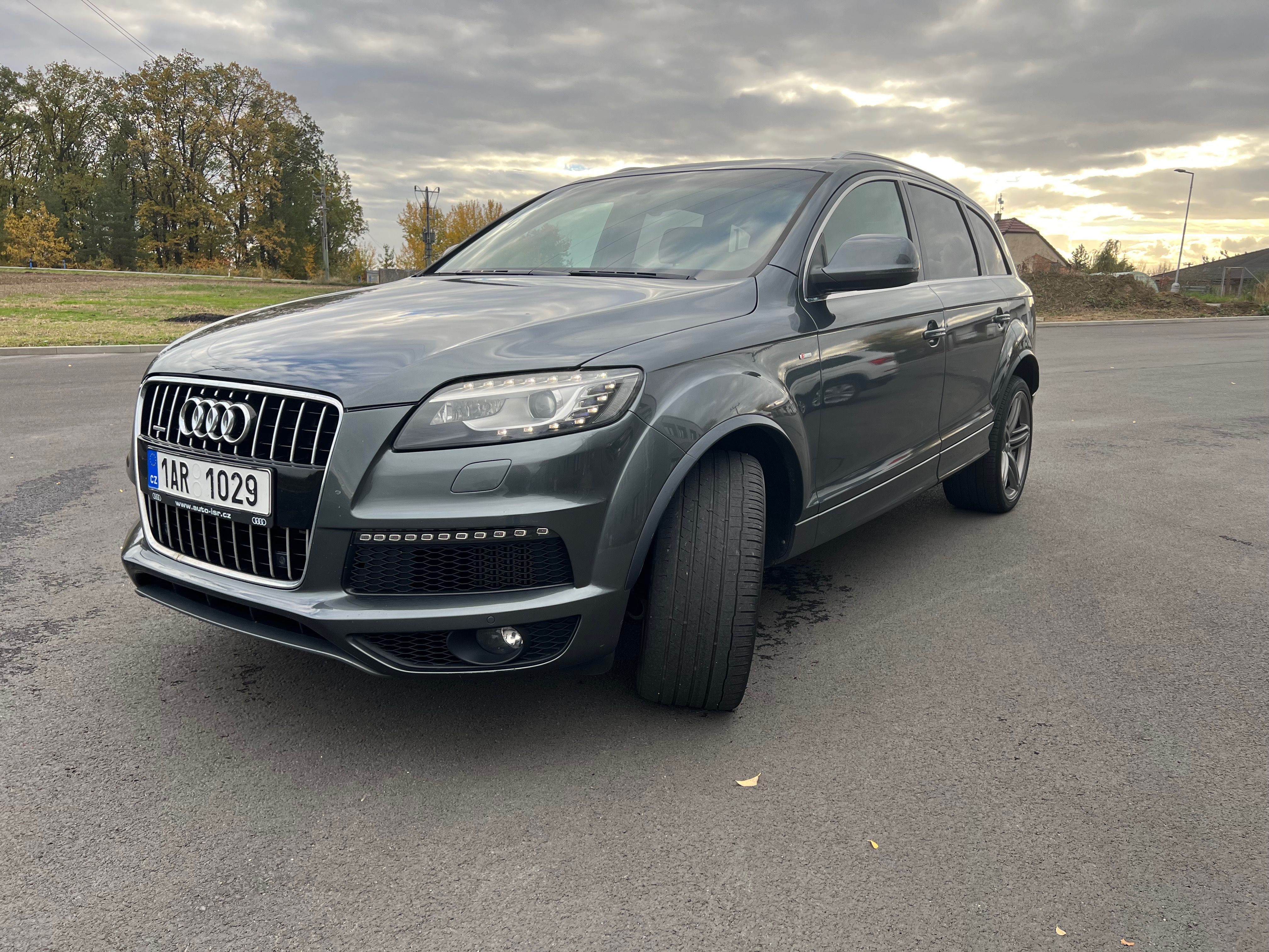 Audi Q7, Audi Q7 4,2TDI 250kw S-line - fotka 5