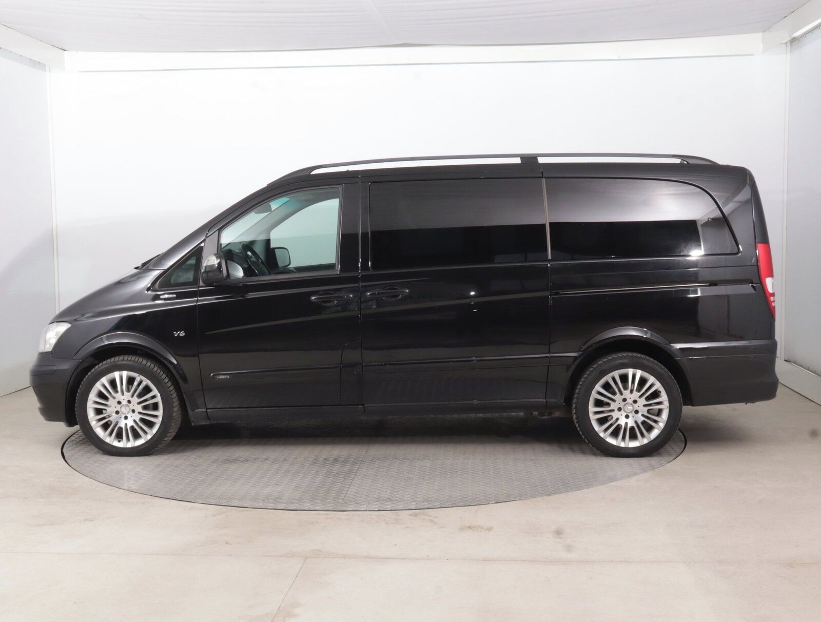 Mercedes-Benz Viano, 3.0 CDI, Ambiente, Klima, 1Maj - fotka 3