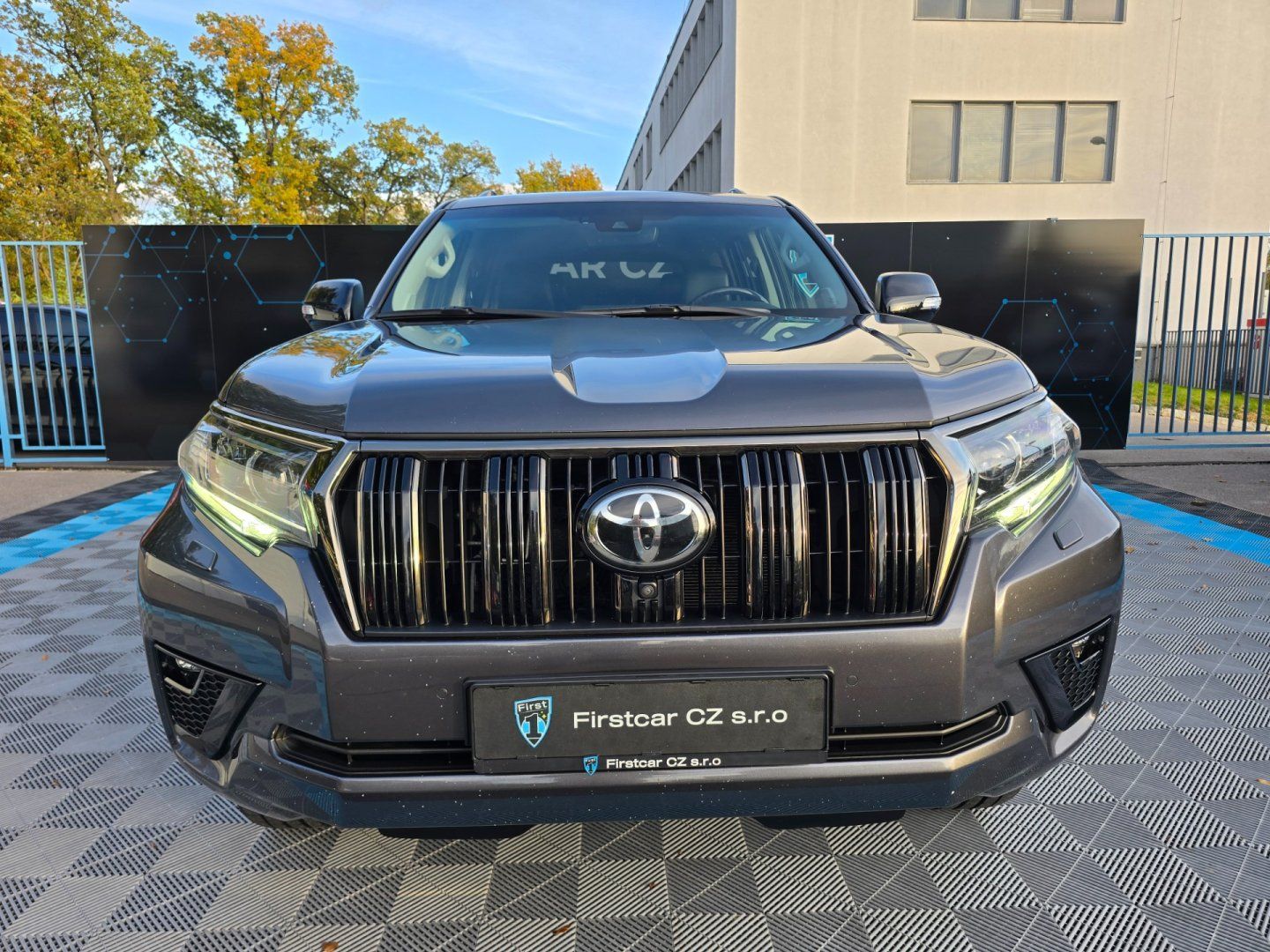 Toyota Land Cruiser, 2.8 D-4D Executive VIP/1.MAJ - fotka 3