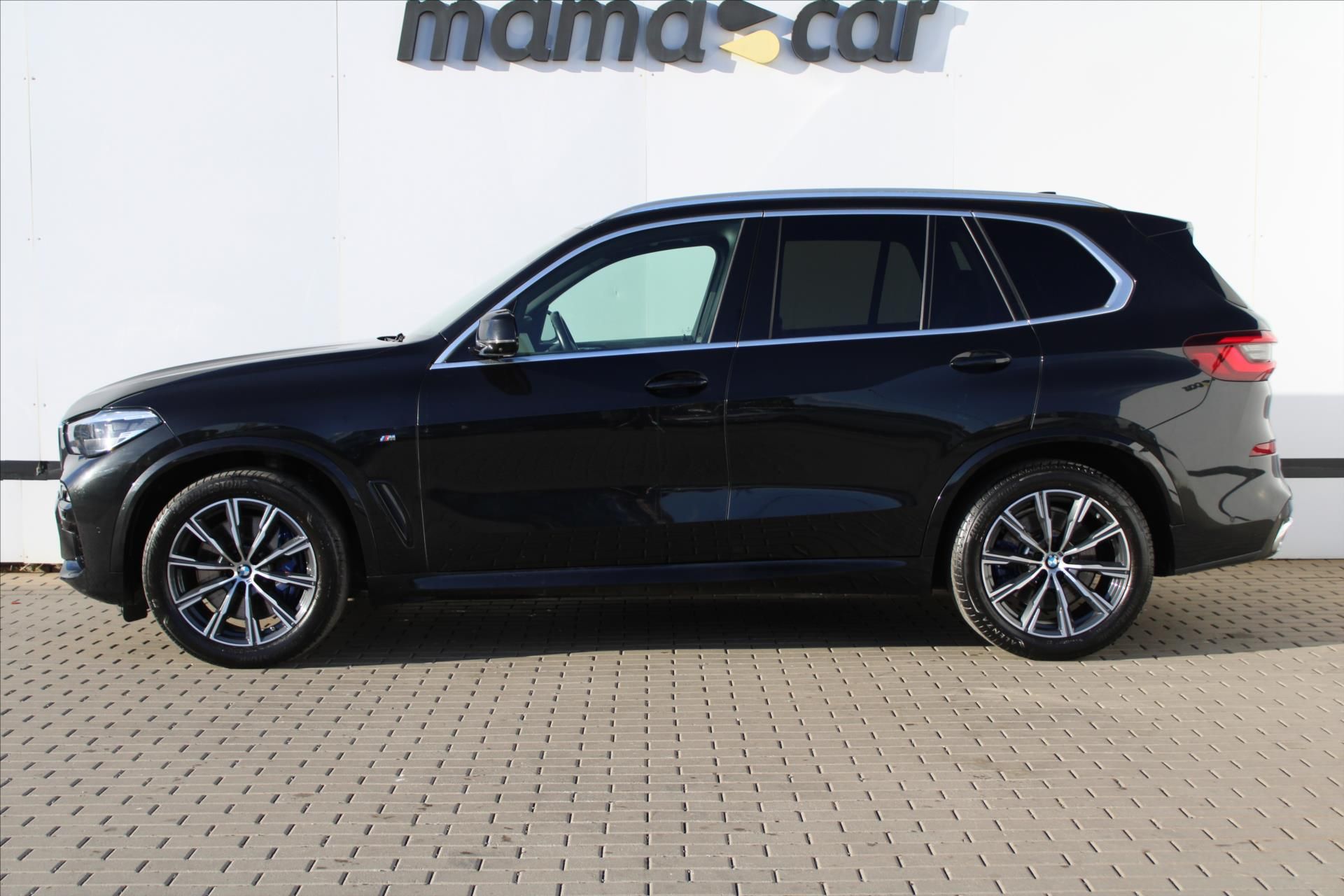 BMW X5, xDrive 30d M PAKET ČR - fotka 4