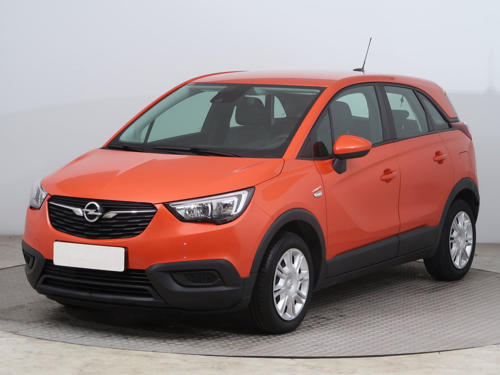 Opel Crossland, 1.2, ČR,1.maj, Tempomat - fotka 3