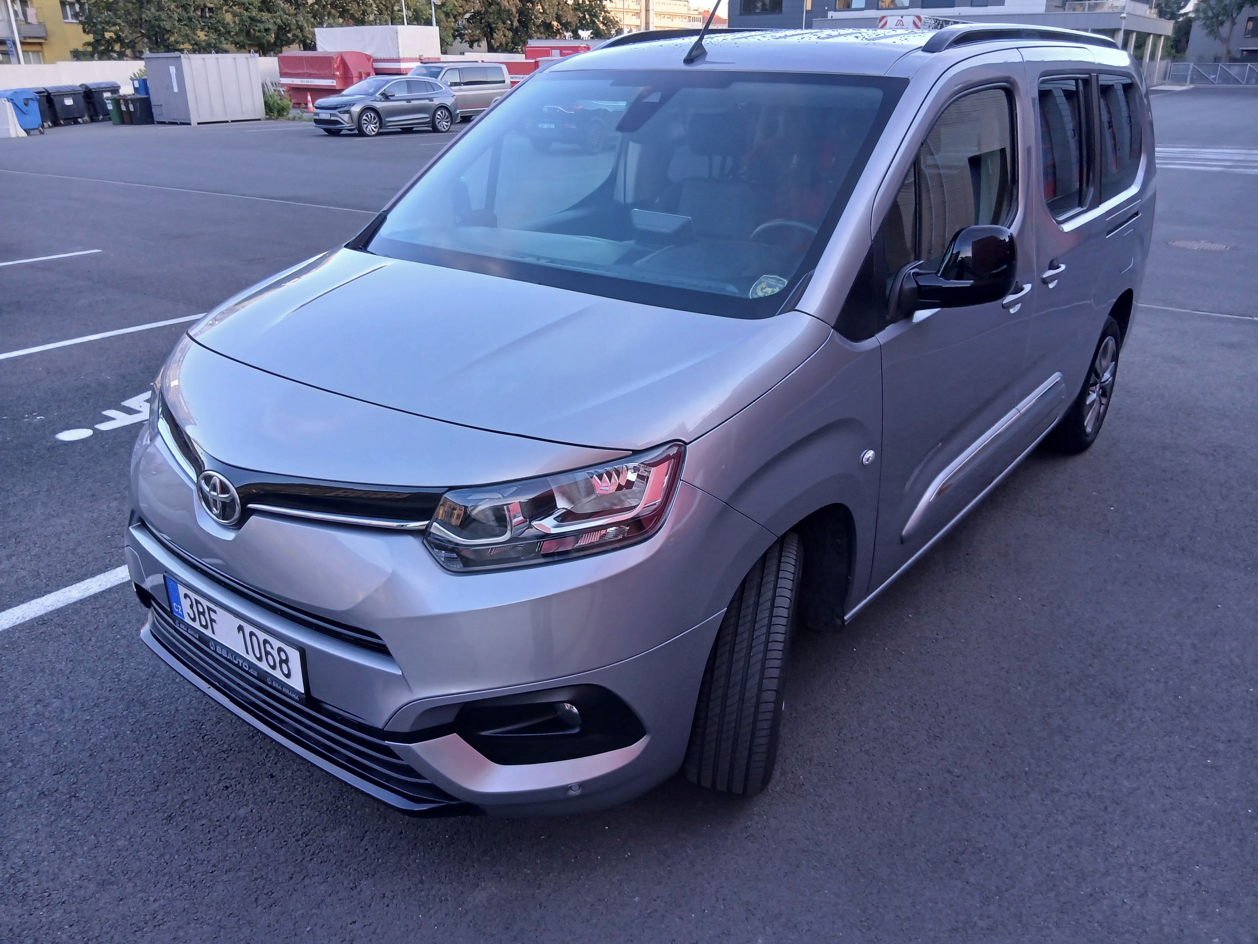 Toyota Proace City Verso, 1.5D,Family,7míst,TZ,záruka - fotka 2